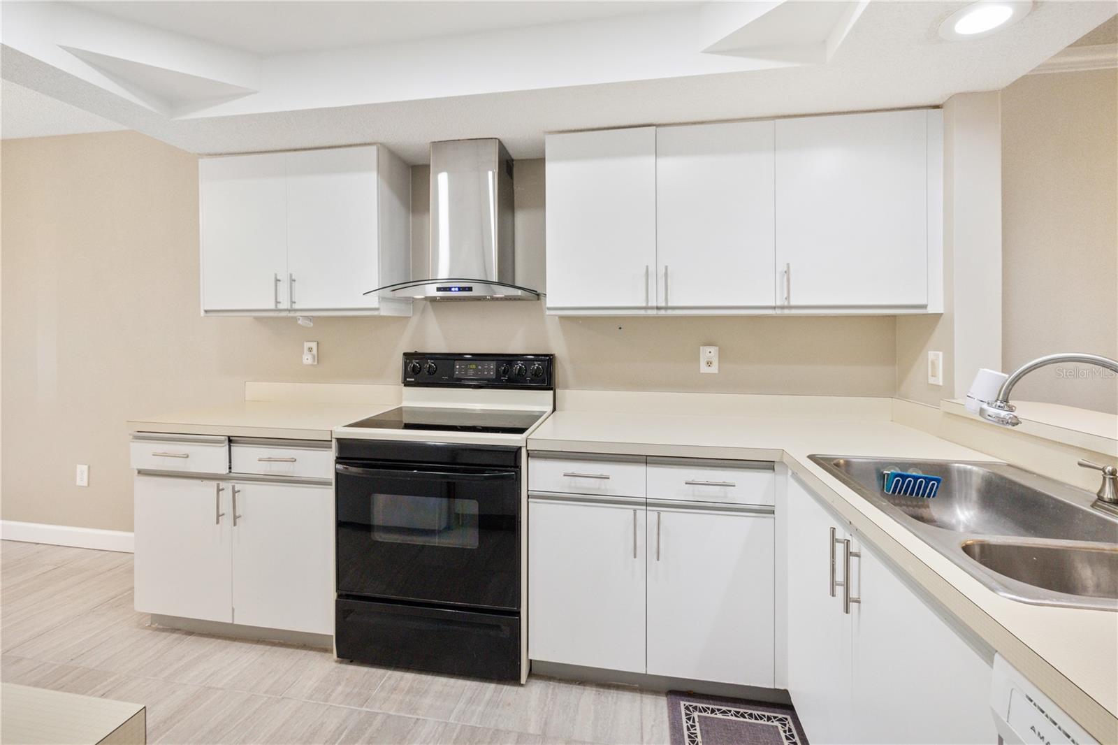 WOODLAND GREEN - Residential Lease