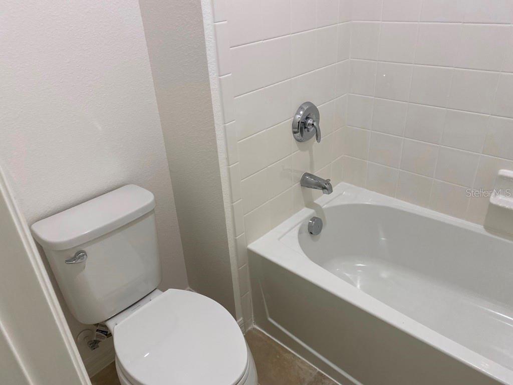 CYPRESS OAKS PH II - Residential Lease