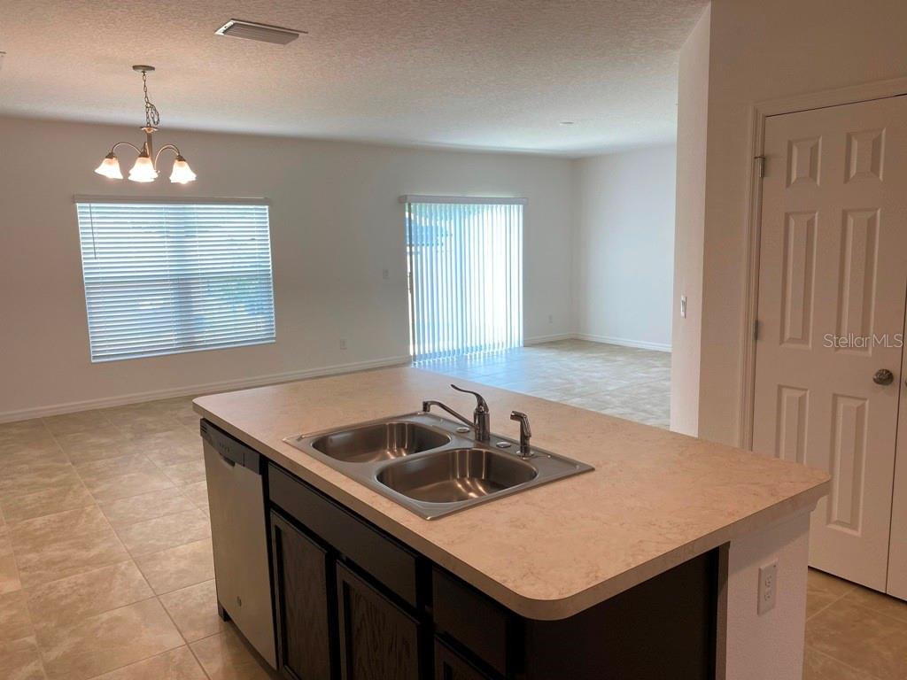 CYPRESS OAKS PH II - Residential Lease