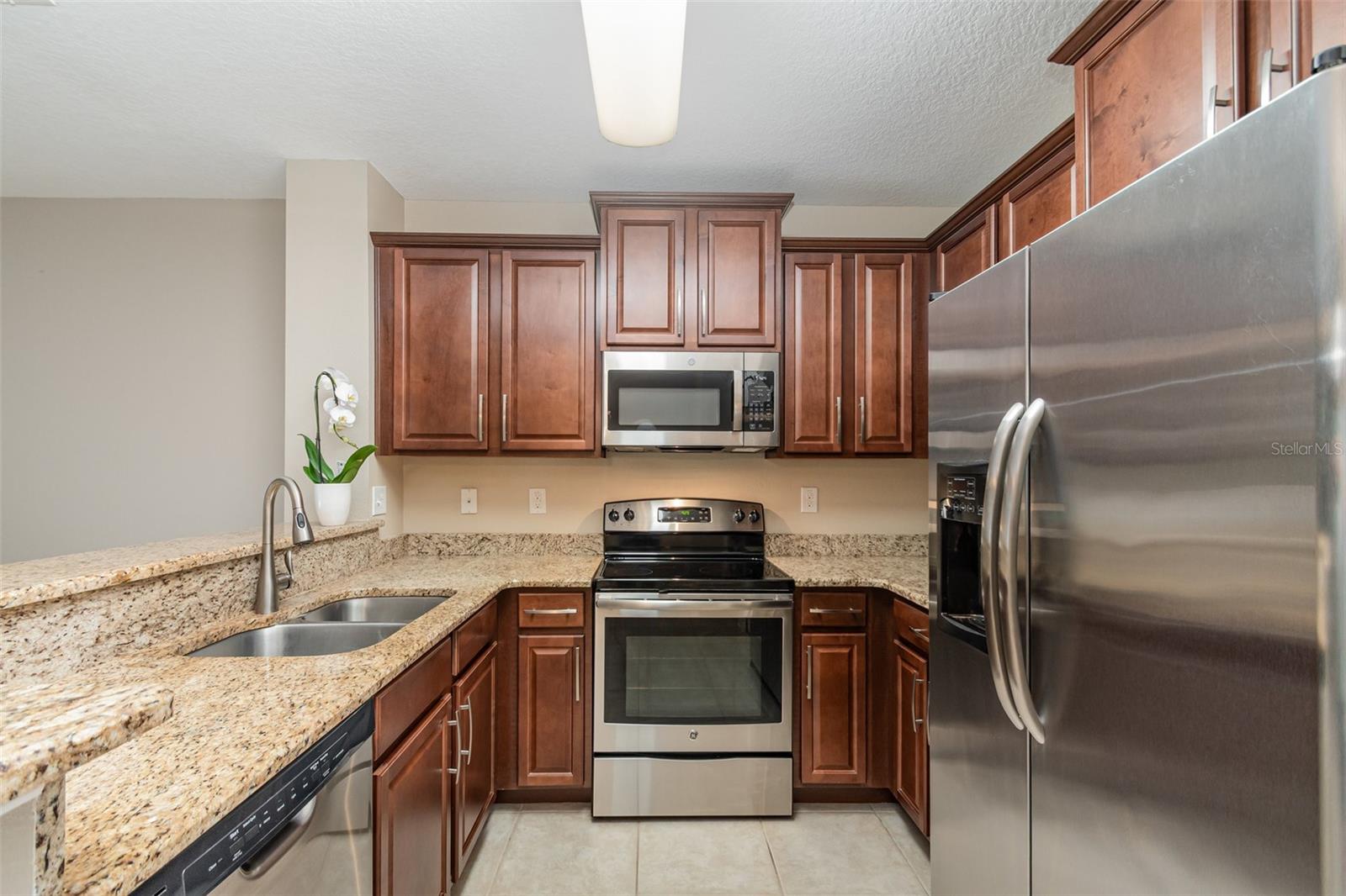 HANOVER POINTE REP - REP - Residential