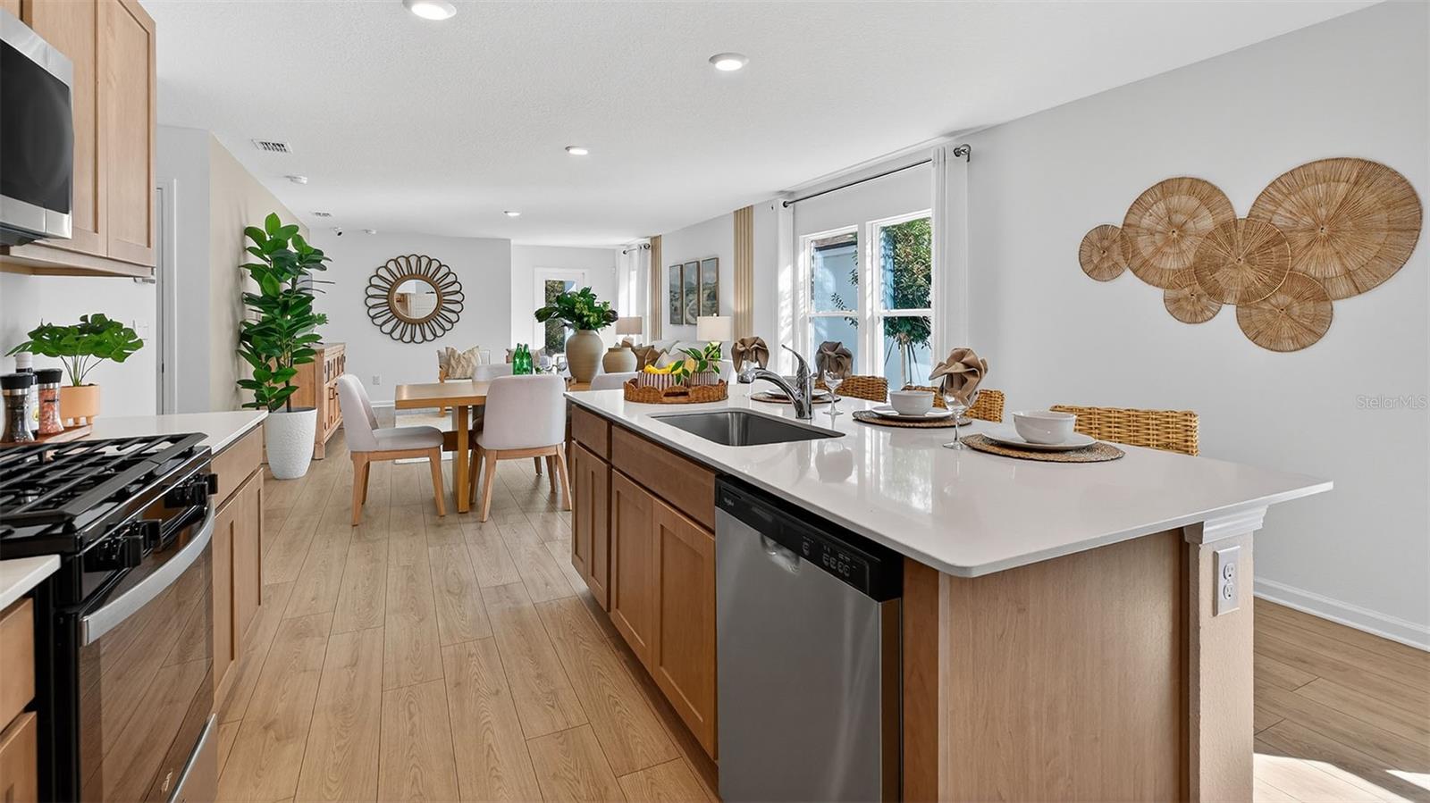 GRAND RESERVE AND GOLF CLUB - Residential