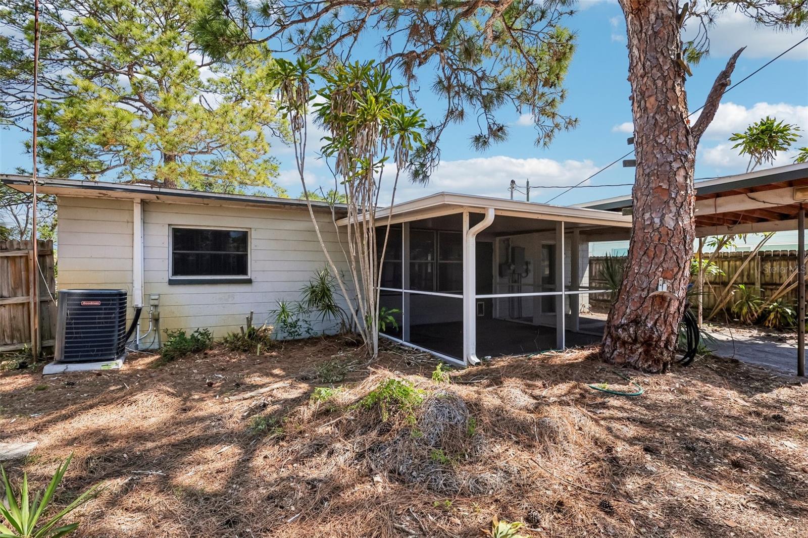 WEST LAKE PASADENA SUB - Residential