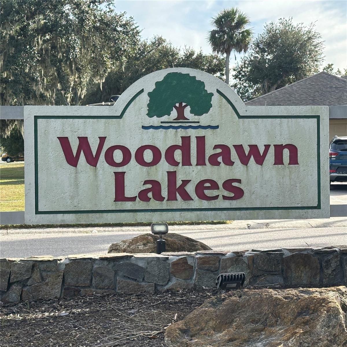 WOODLAWN LAKES - Residential