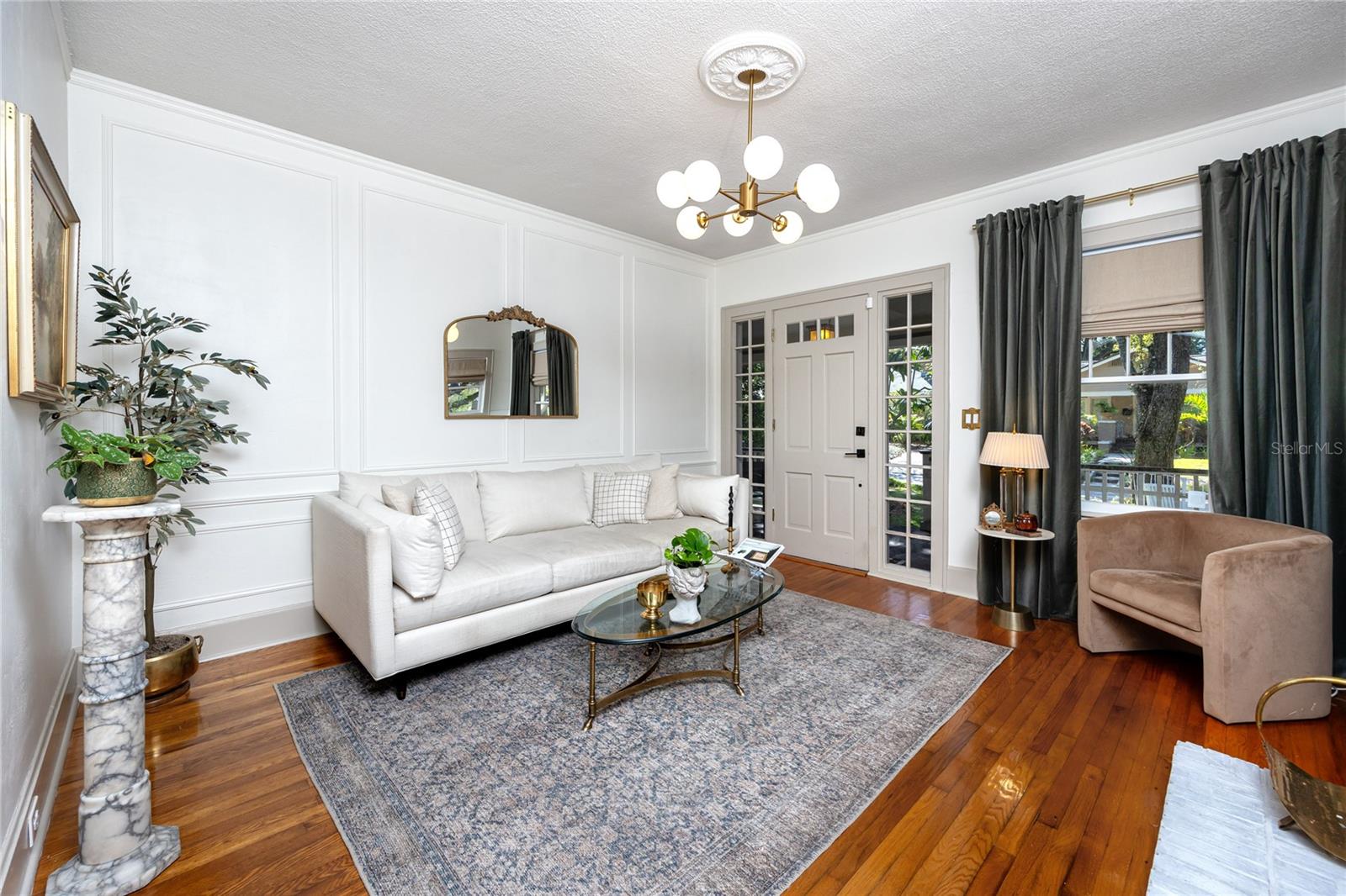 HAMPTON TERRACE - Residential