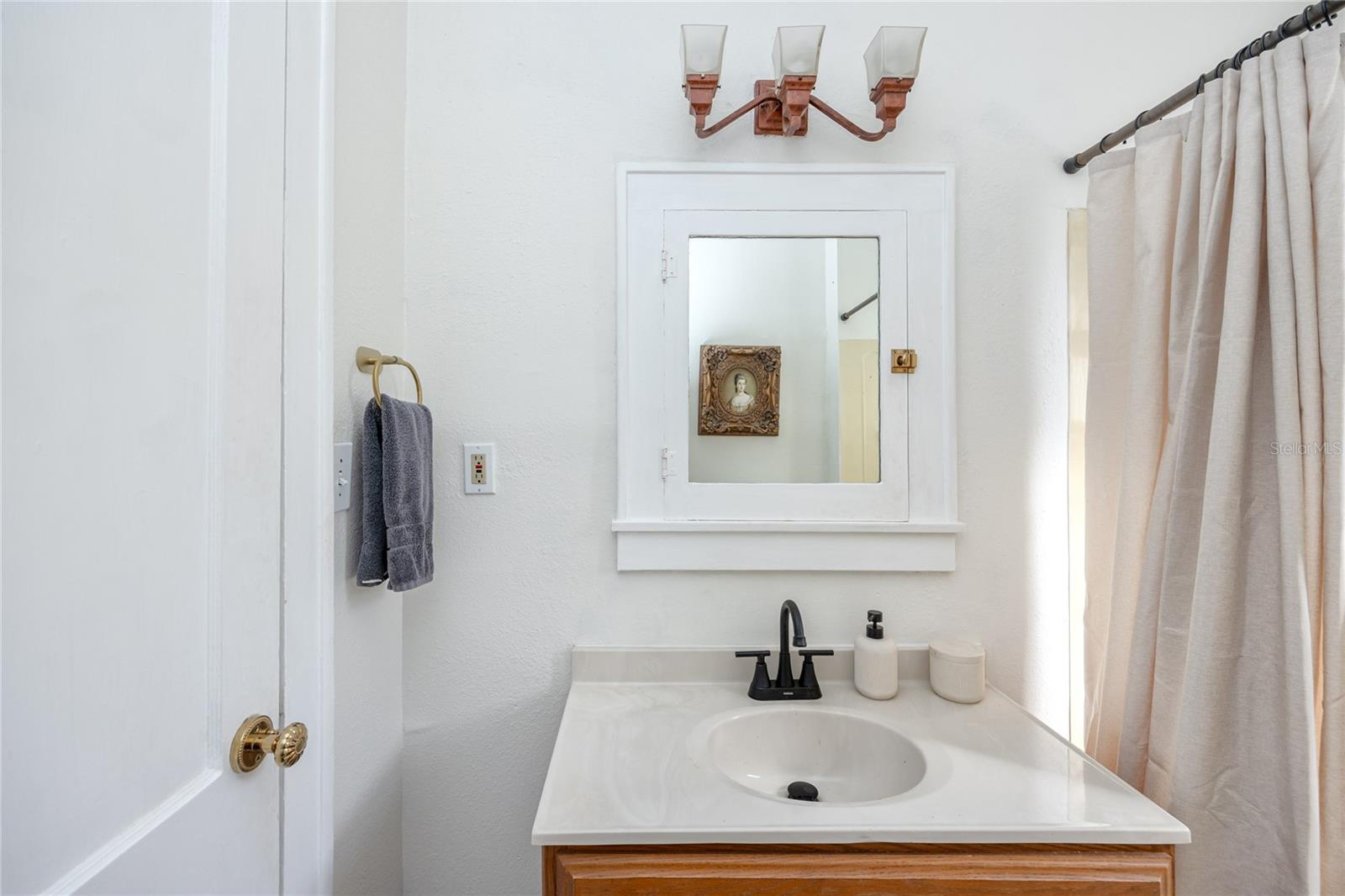 HAMPTON TERRACE - Residential