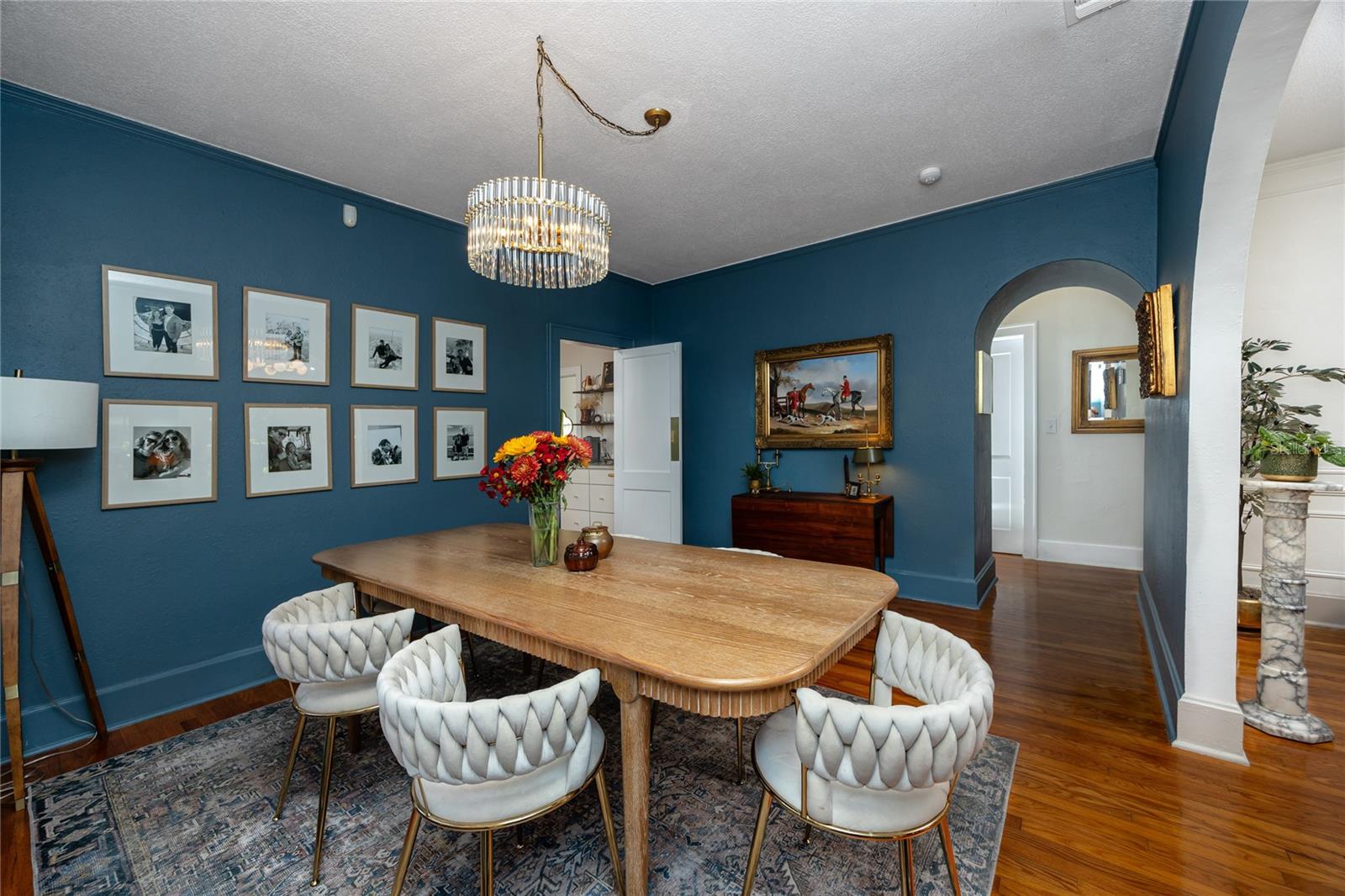 HAMPTON TERRACE - Residential