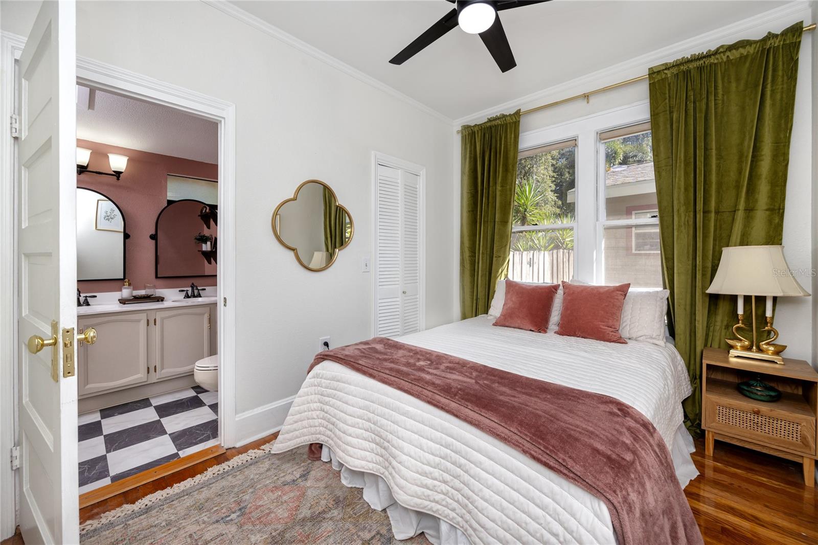 HAMPTON TERRACE - Residential