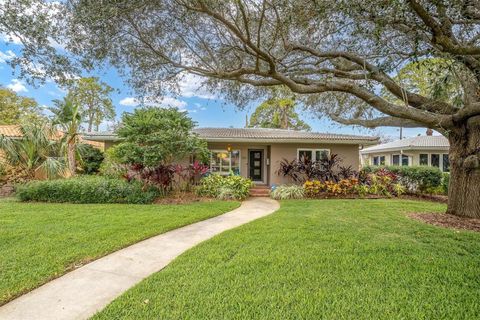 266 SNELL ISLE BOULEVARD NE ST PETERSBURG FL 33704
