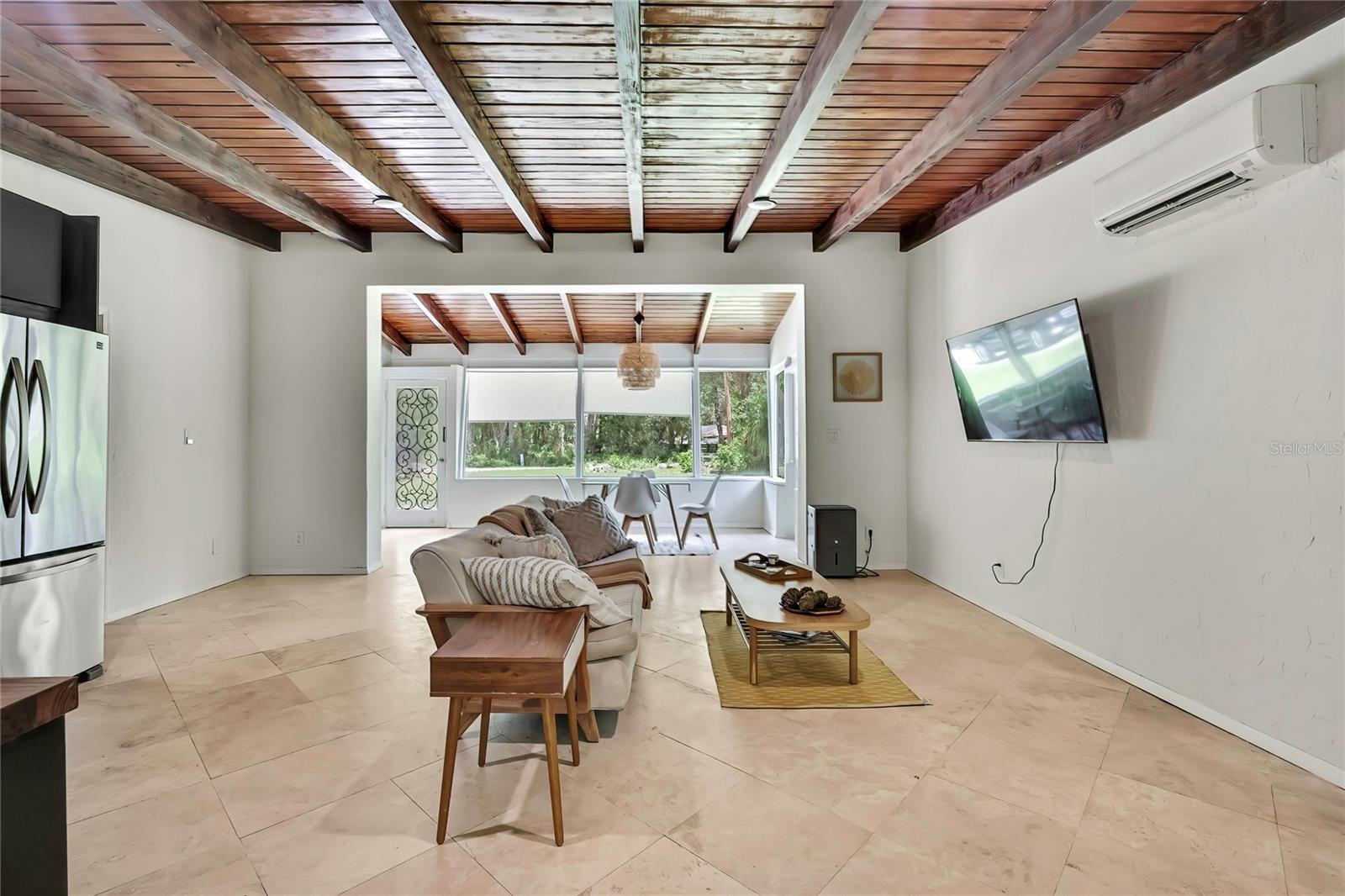 8944 W WHITE DOGWOOD DRIVE