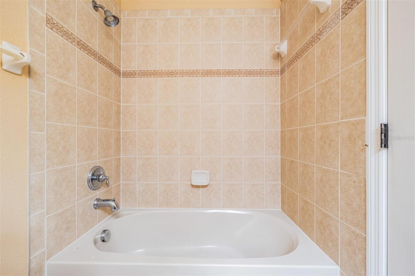 OAK LNDG - Residential