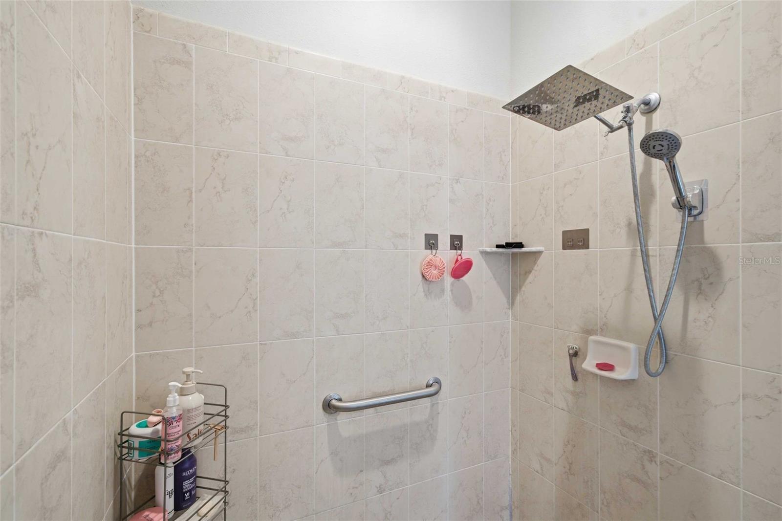 INVERNESS HIGHLANDS WESY - Residential