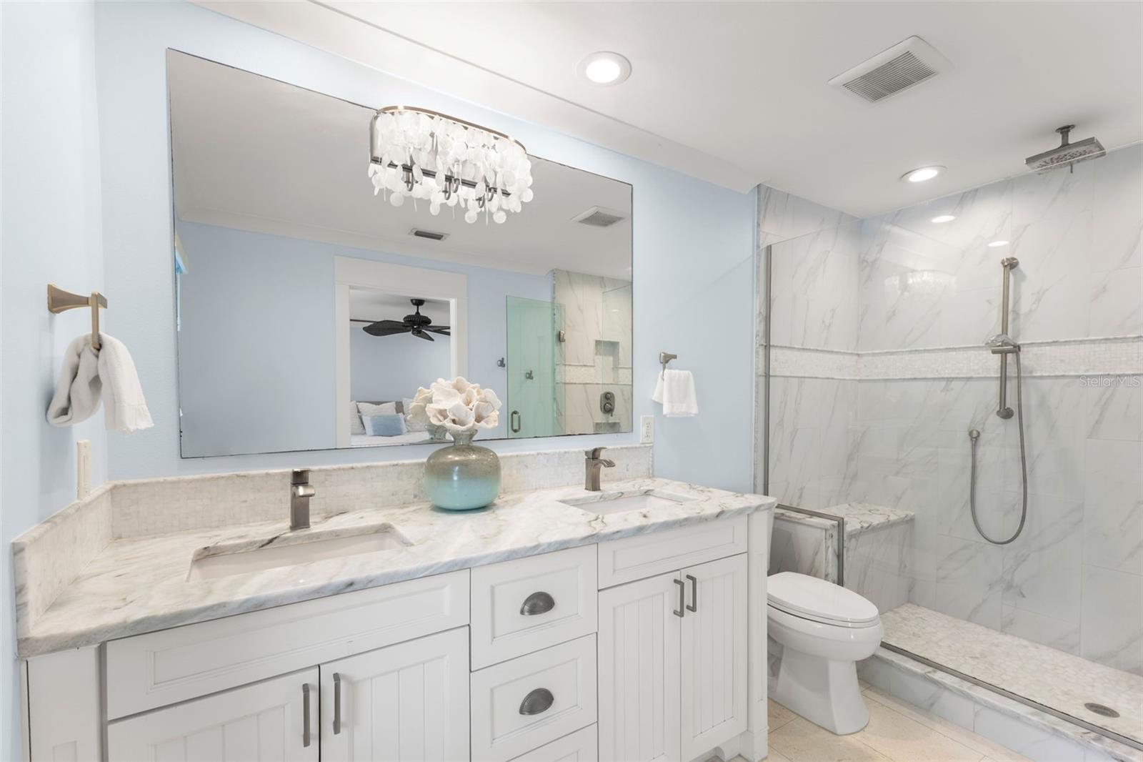 TIERRA VERDE - Residential