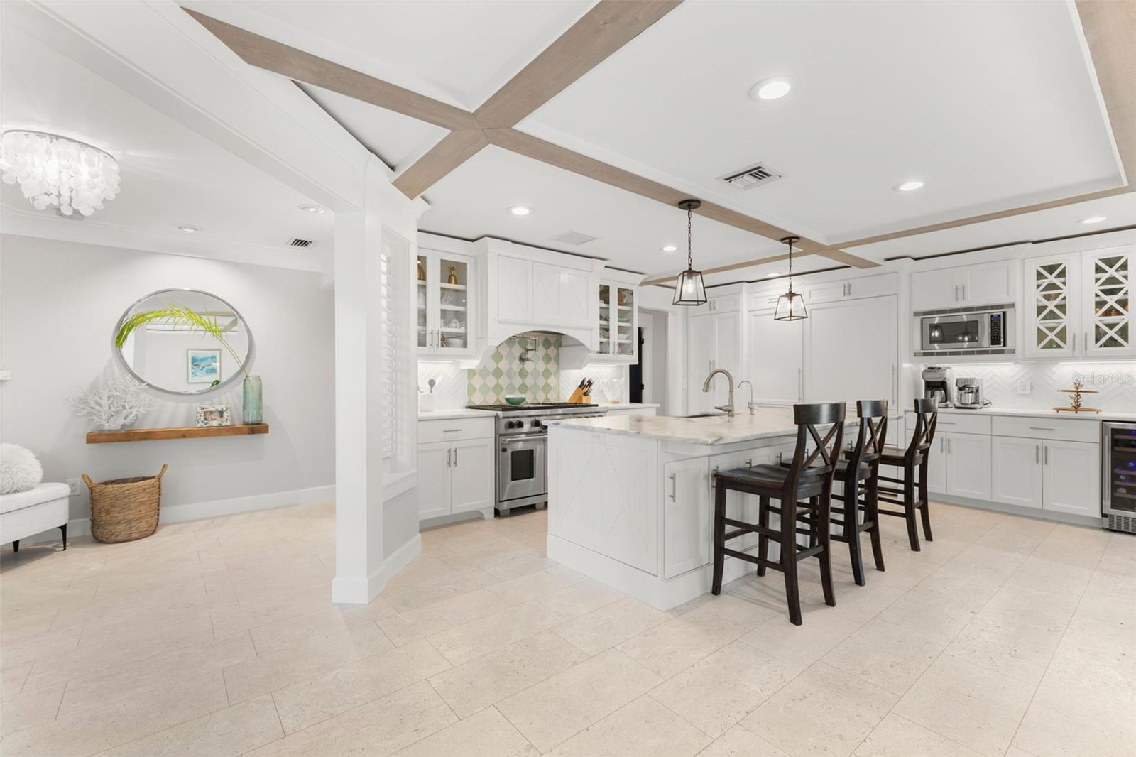 TIERRA VERDE - Residential