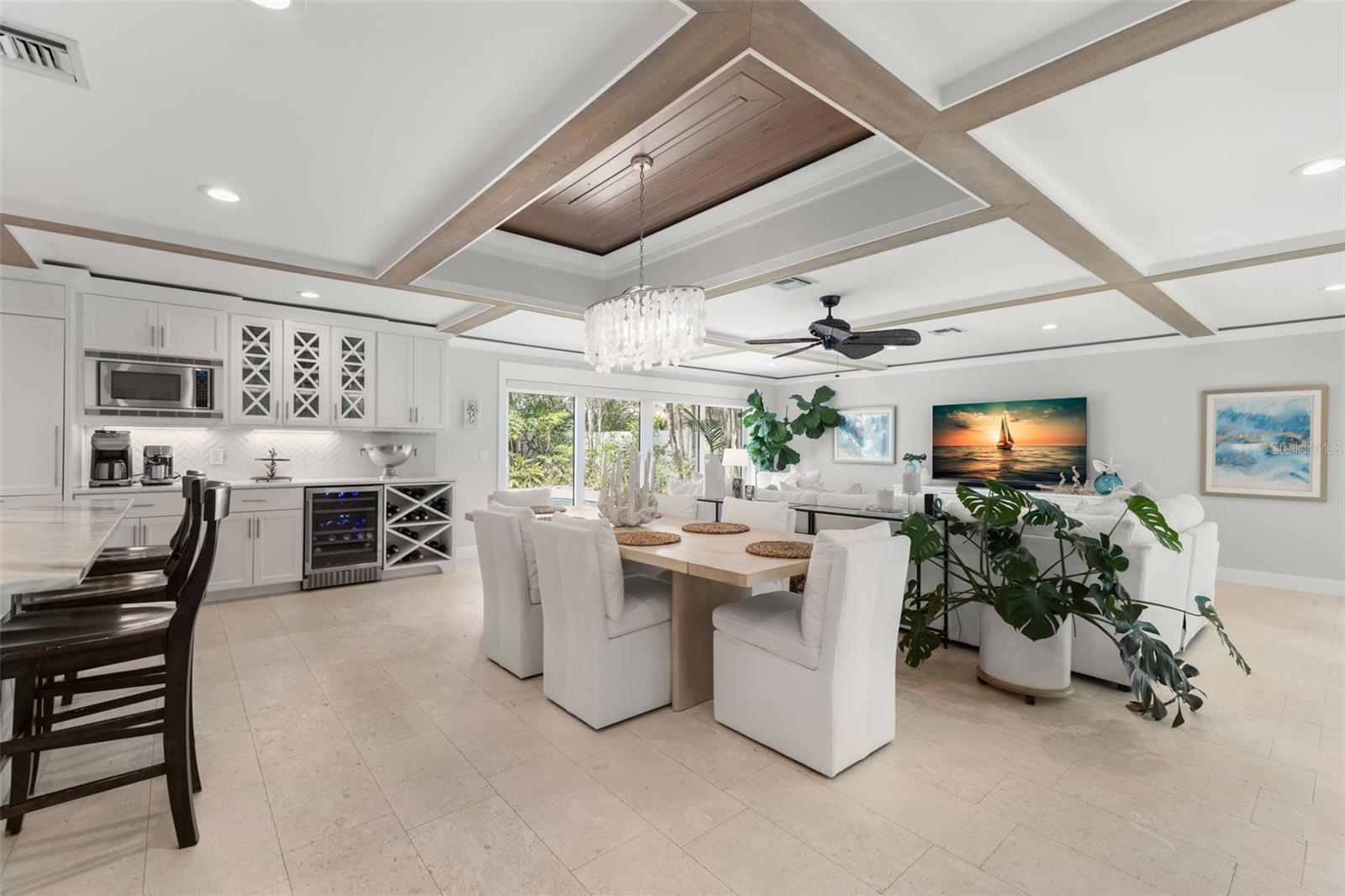 TIERRA VERDE - Residential