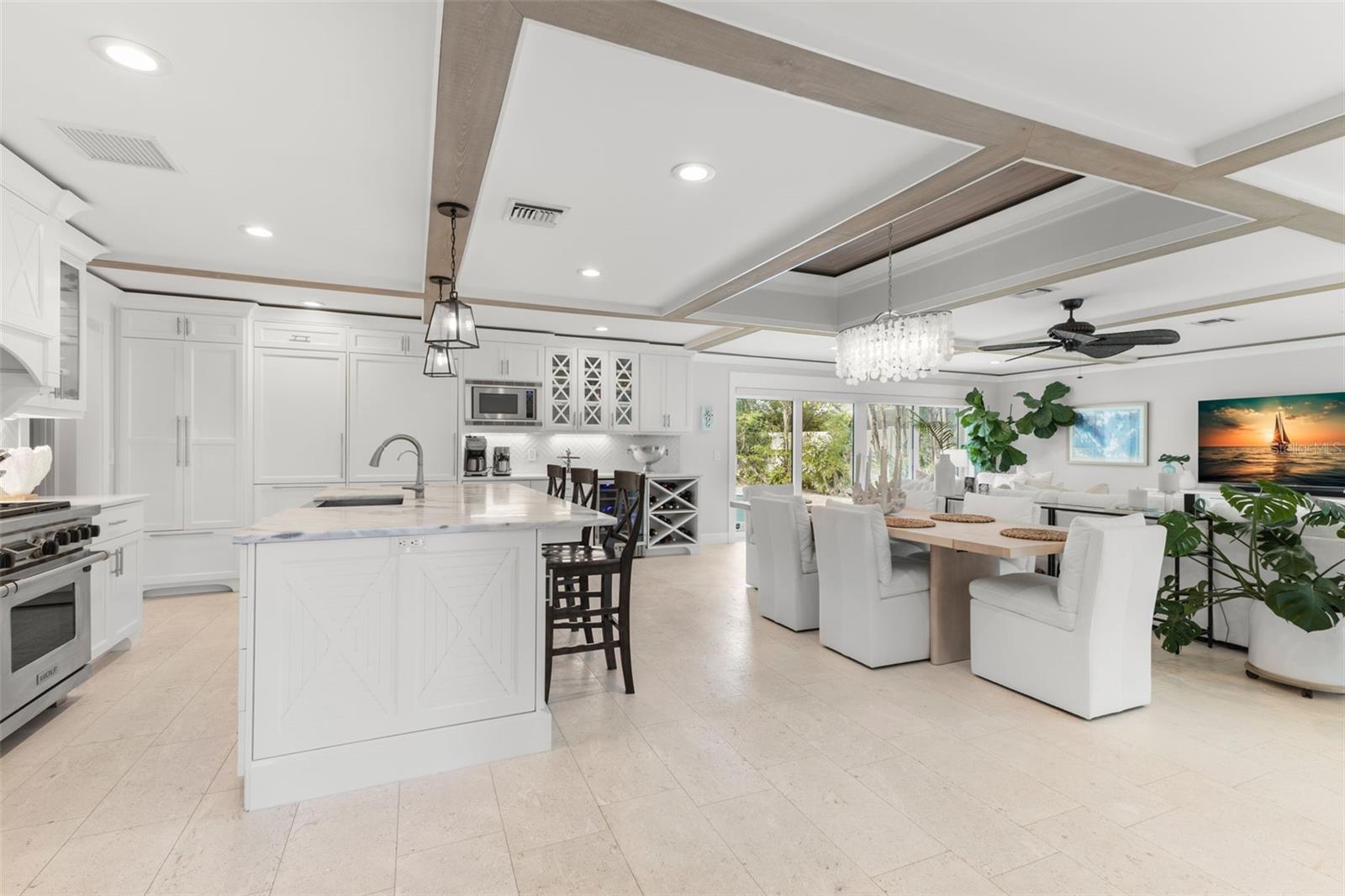 TIERRA VERDE - Residential