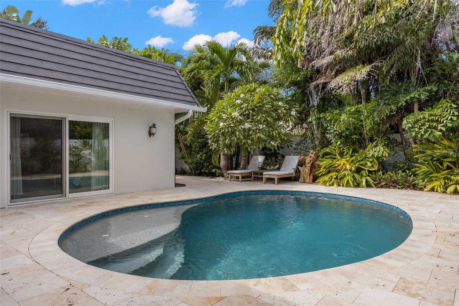 TIERRA VERDE - Residential