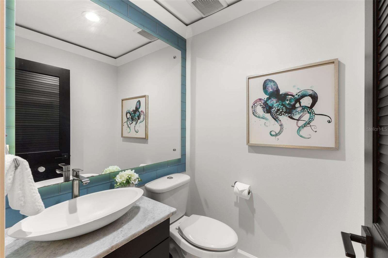 TIERRA VERDE - Residential