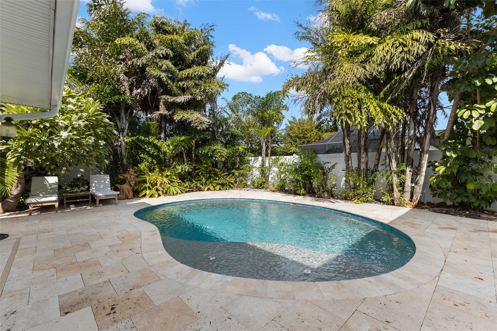 TIERRA VERDE - Residential