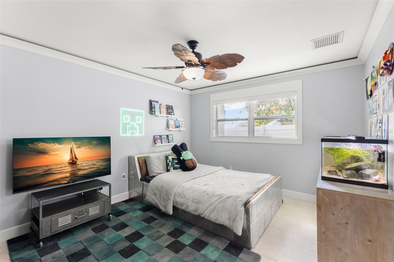 TIERRA VERDE - Residential