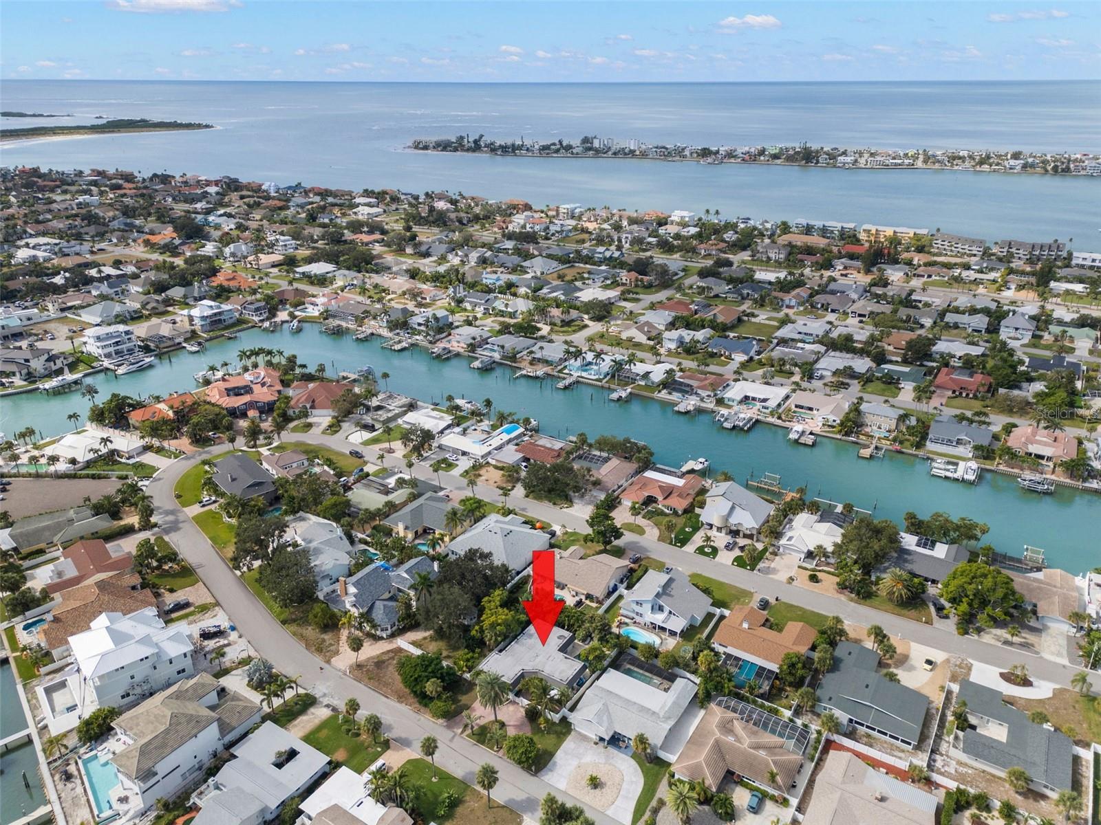 TIERRA VERDE - Residential