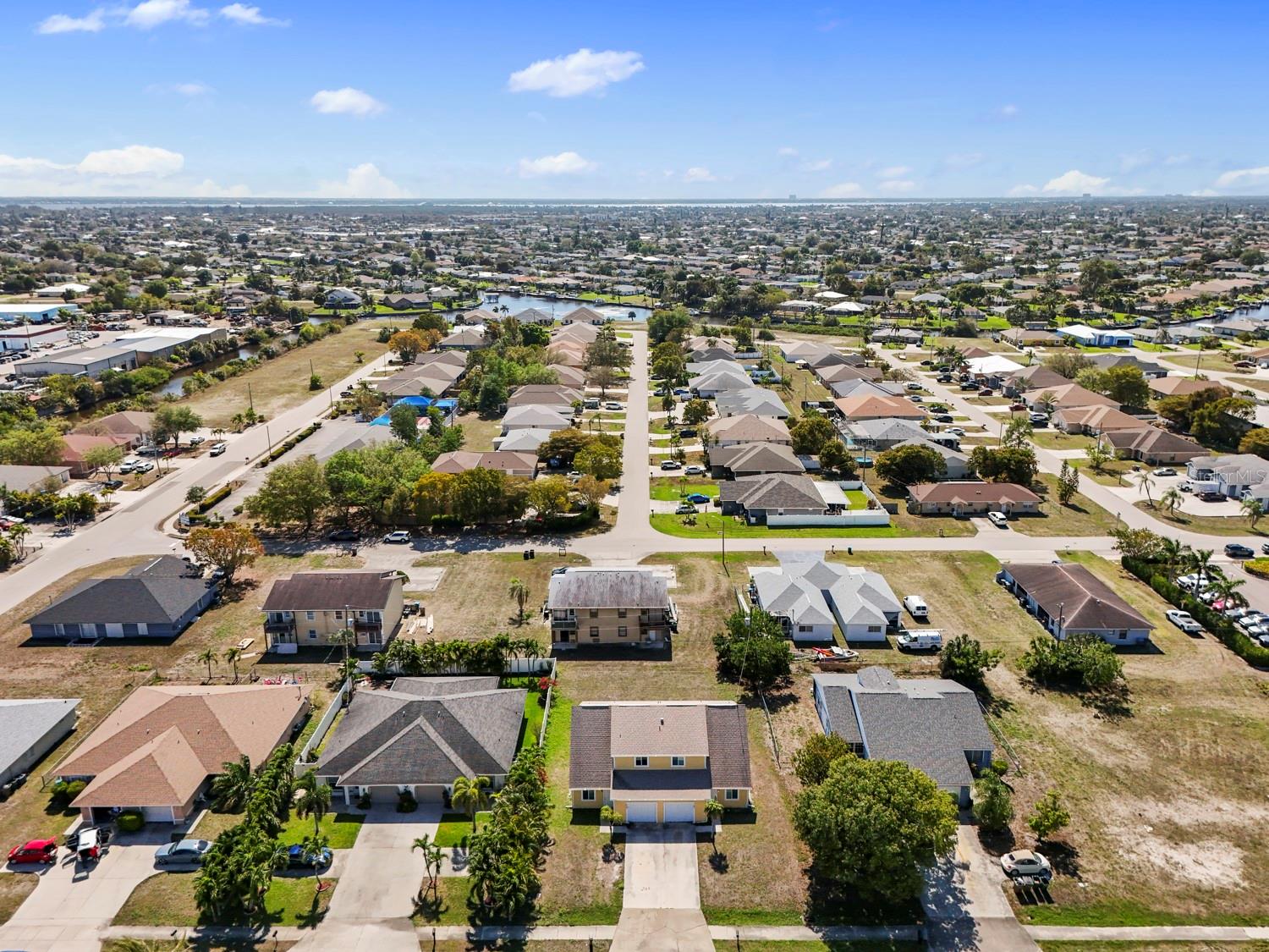CAPE CORAL - Residential Income