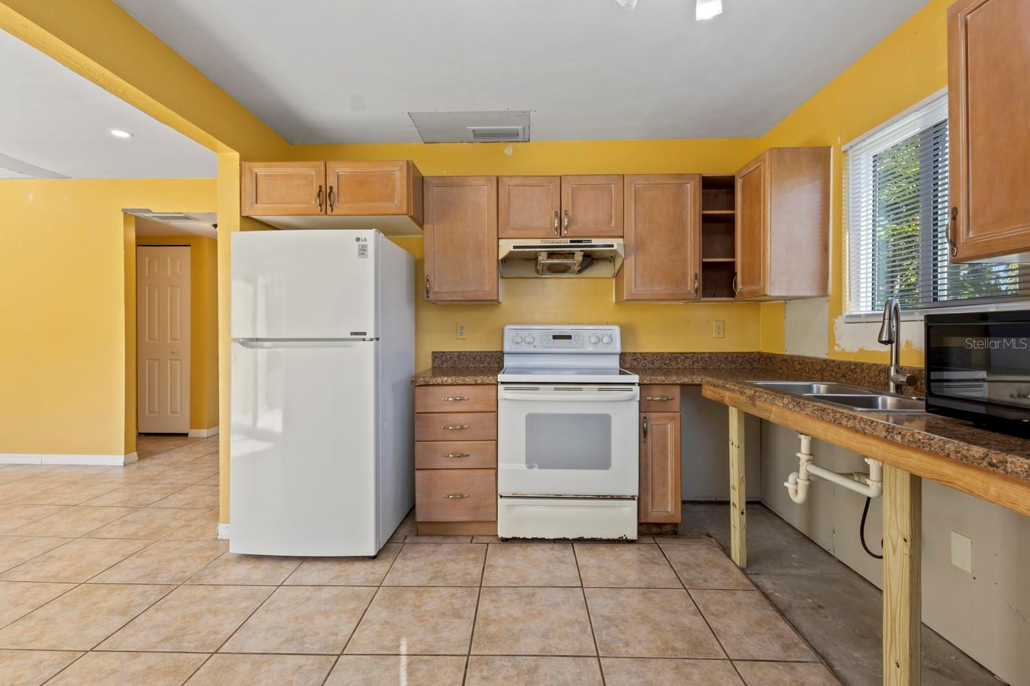 CAPE CORAL - Residential Income