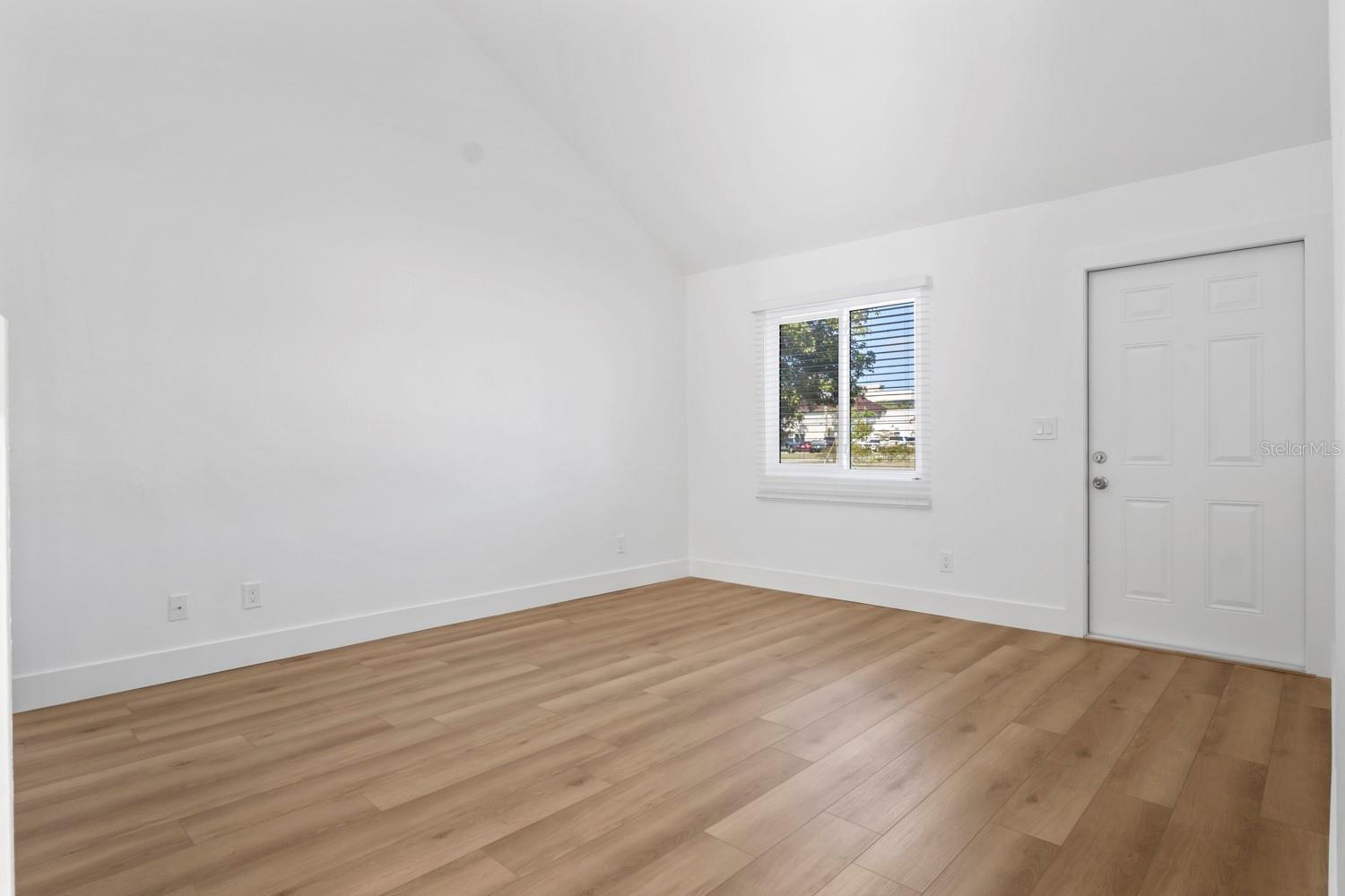 CAPE CORAL - Residential Income