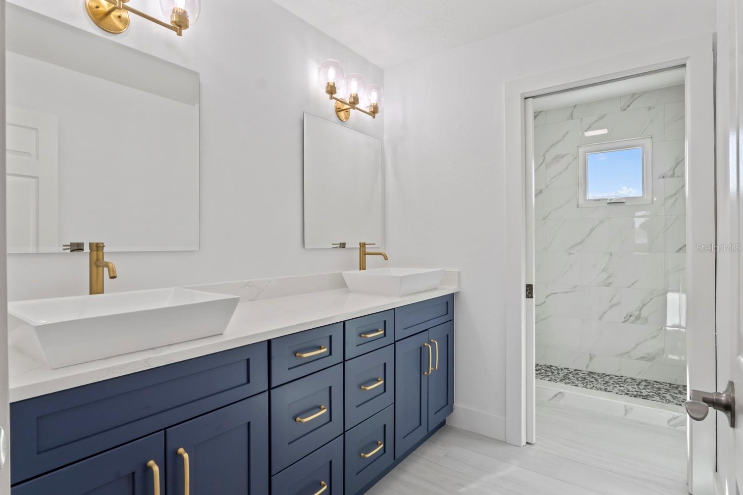 CAPE CORAL - Residential Income