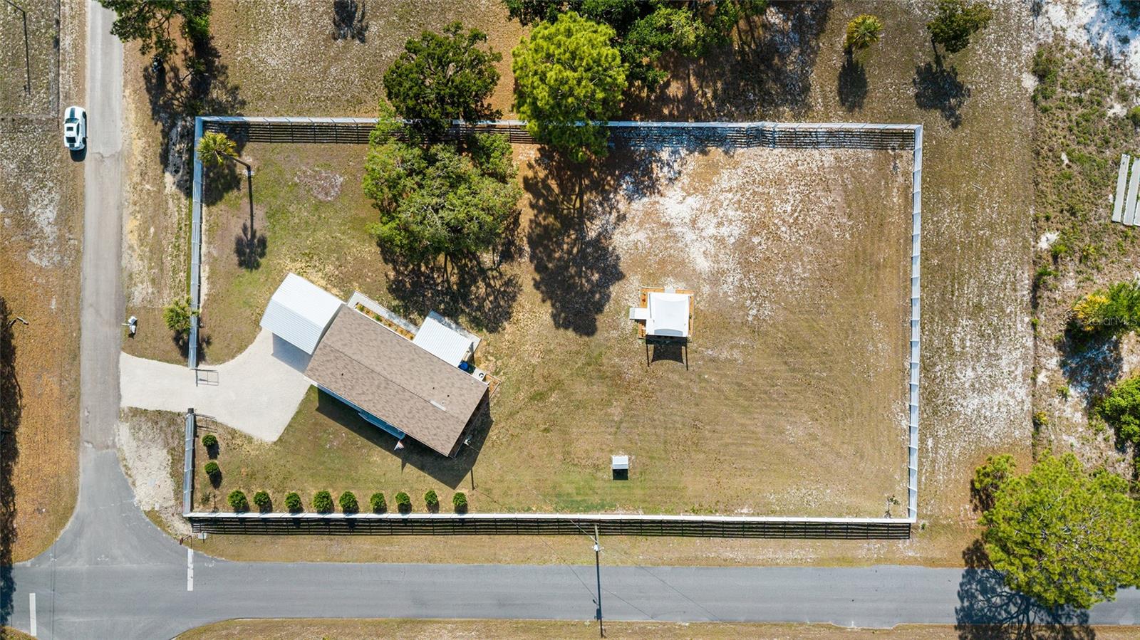 GREEN ACRES ST & GROVER CLEVELAND AREA - Residential