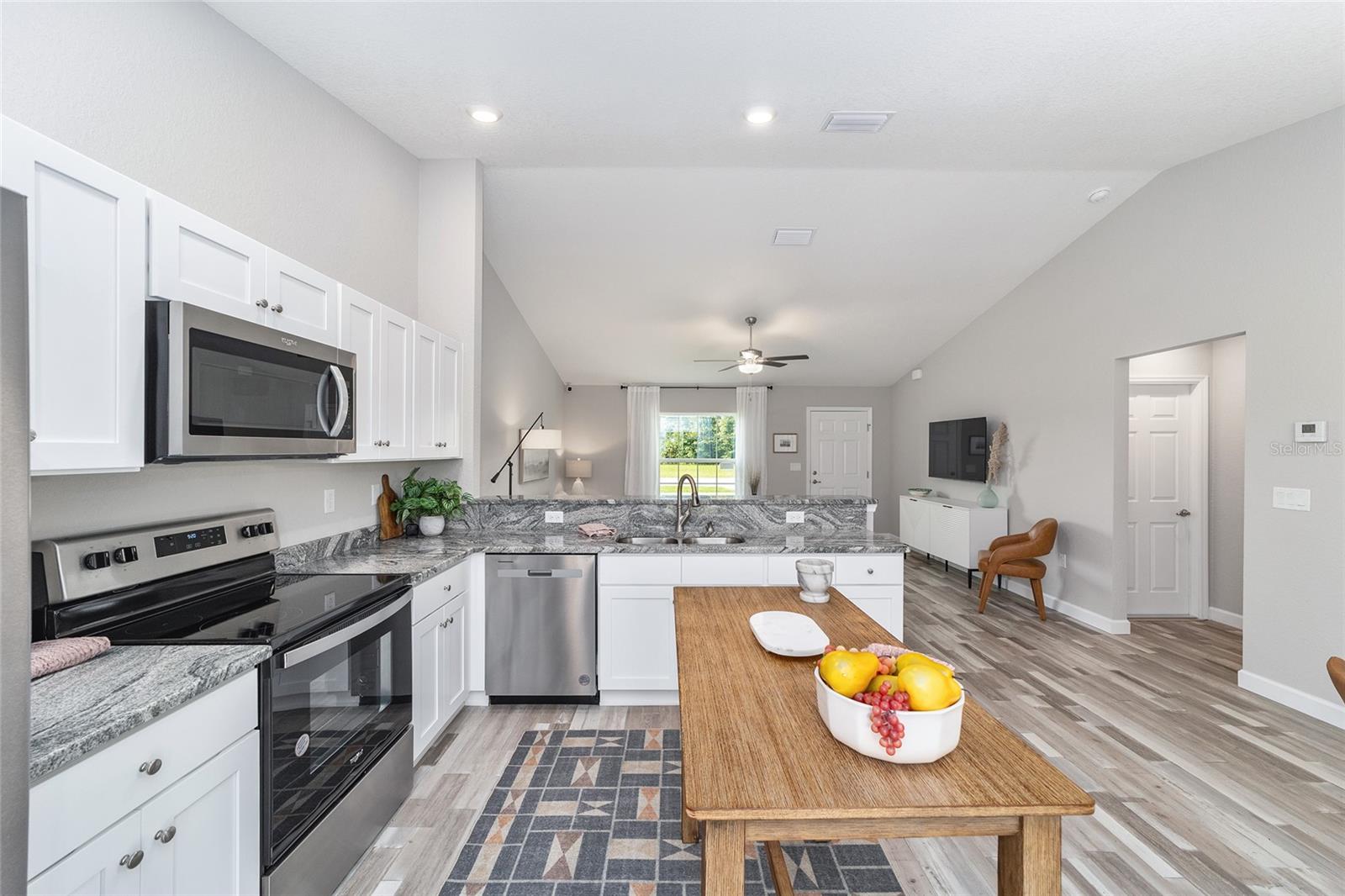 MARION OAKS UN TWELVE - Residential