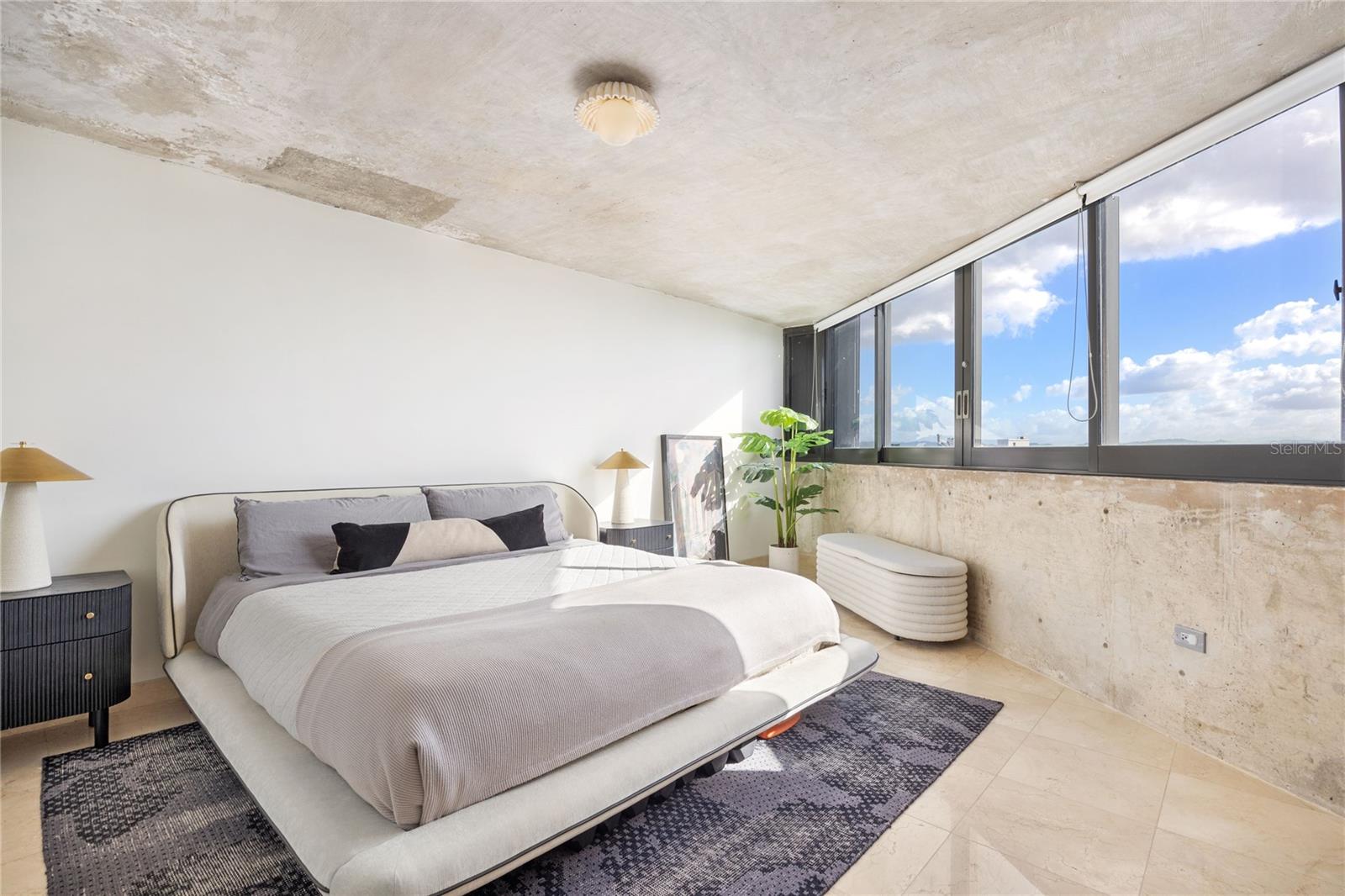 CONDOMINIO EL MIRAMAR - Residential