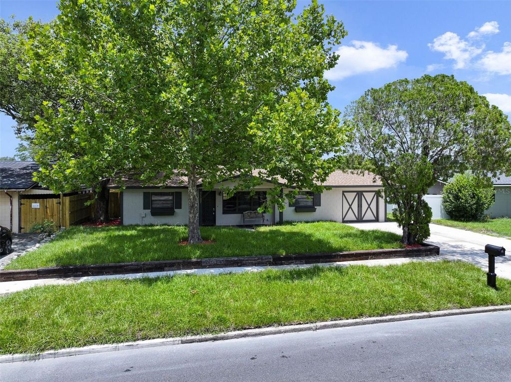 Photo of 7107 Leighton Way, Orlando, FL 32822 (MLS # O6423707)