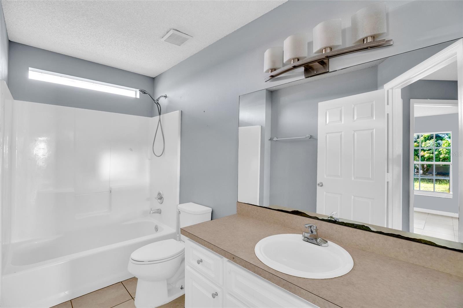 MARAVILLA GARDENS SUB - Residential