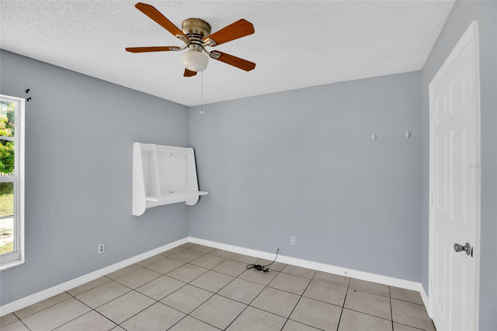 MARAVILLA GARDENS SUB - Residential