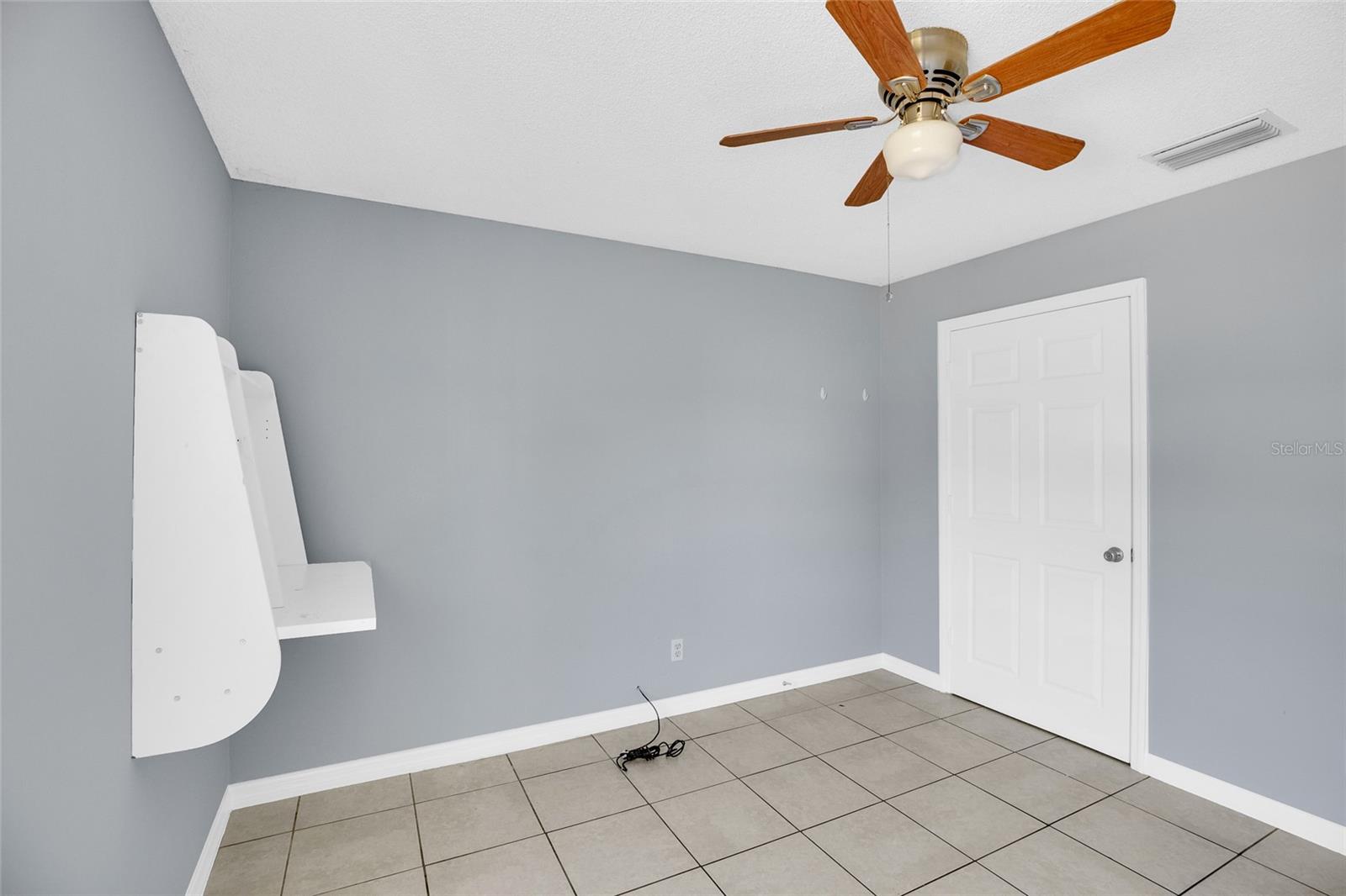 MARAVILLA GARDENS SUB - Residential