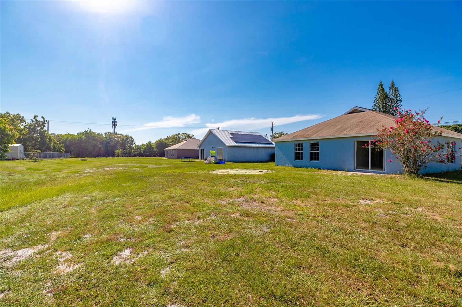 MARAVILLA GARDENS SUB - Residential