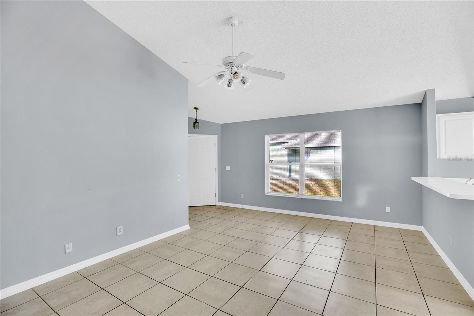 MARAVILLA GARDENS SUB - Residential