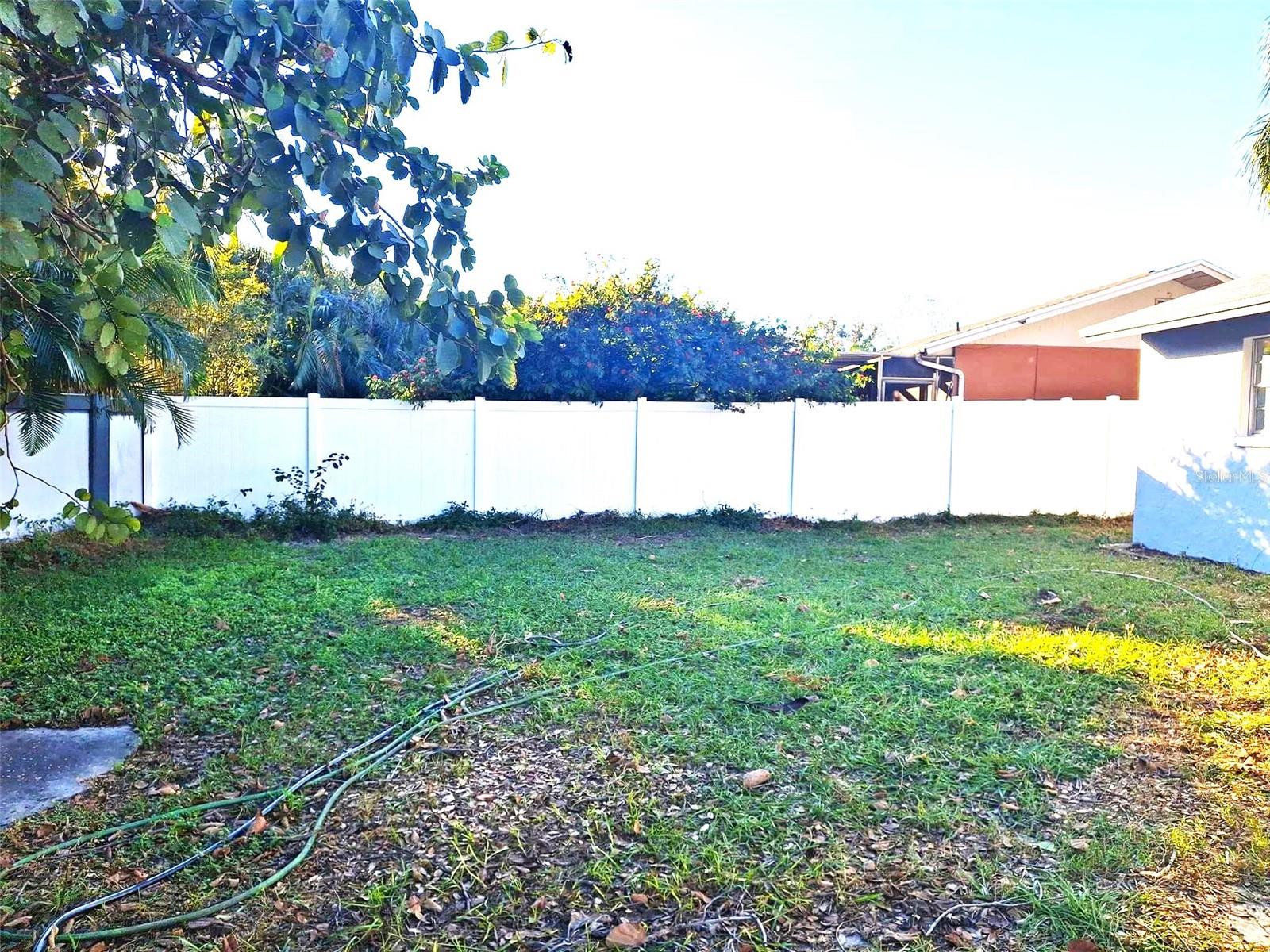 RIDGEWOOD MANOR - Residential Lease