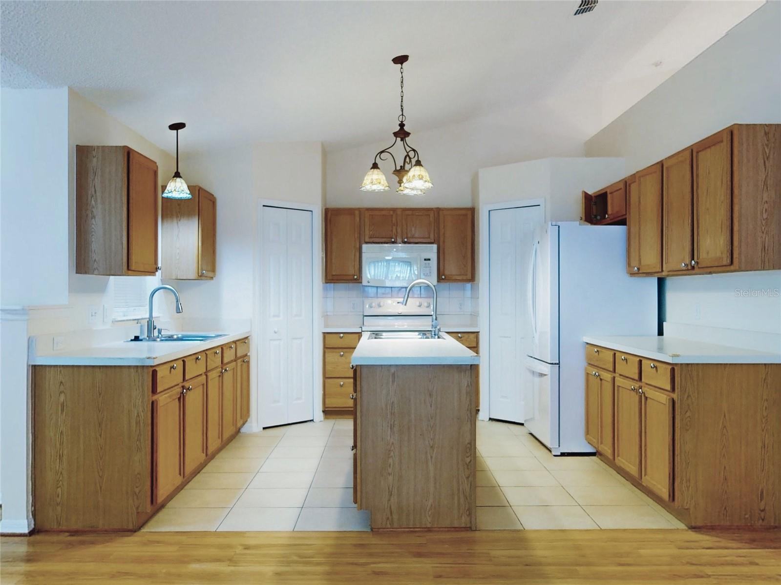 DELTONA LAKES UNIT 32 - Residential