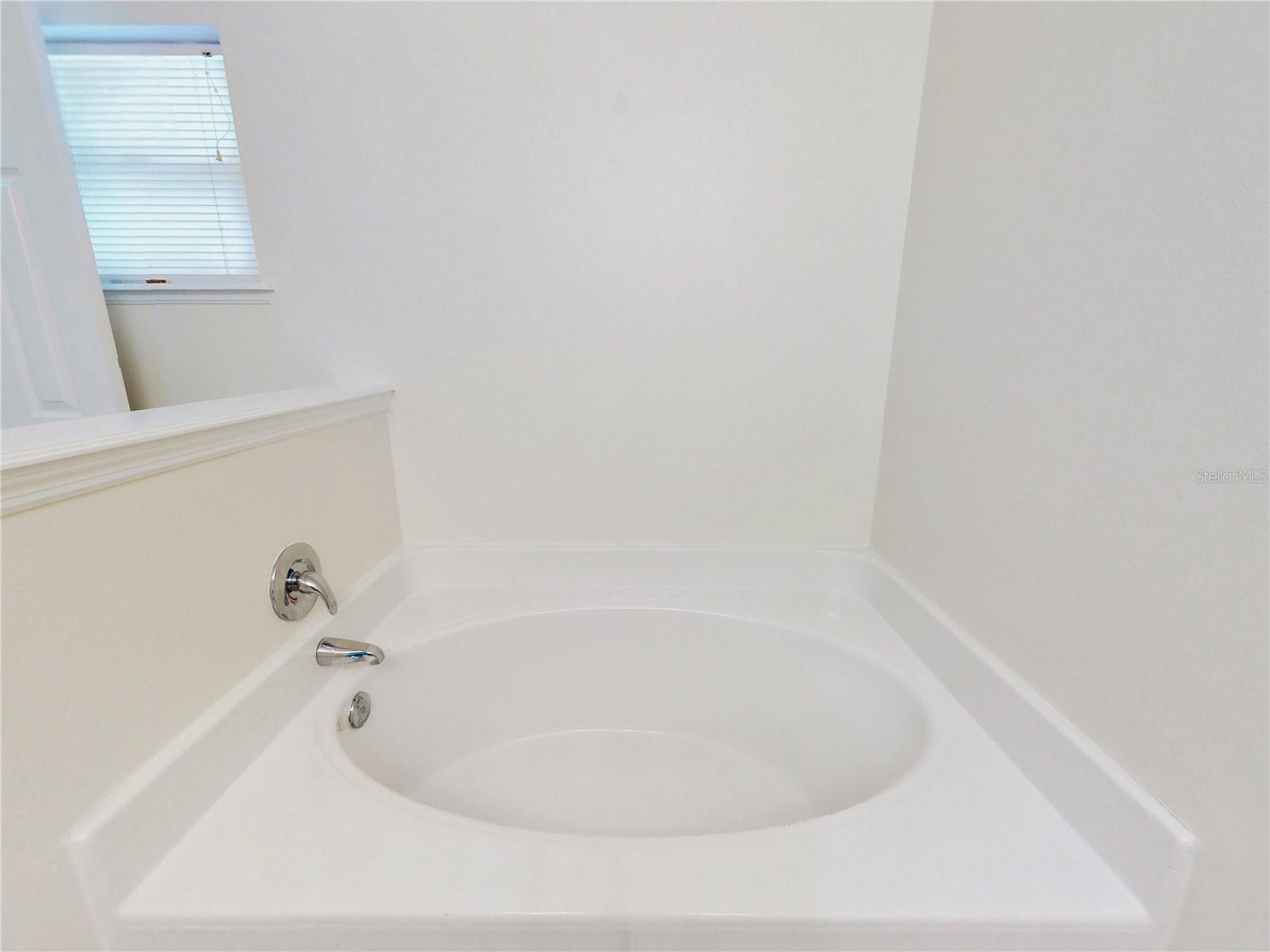 DELTONA LAKES UNIT 32 - Residential