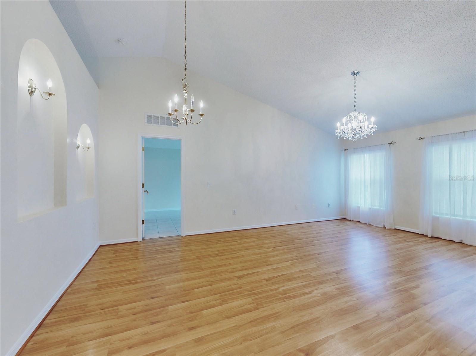 DELTONA LAKES UNIT 32 - Residential