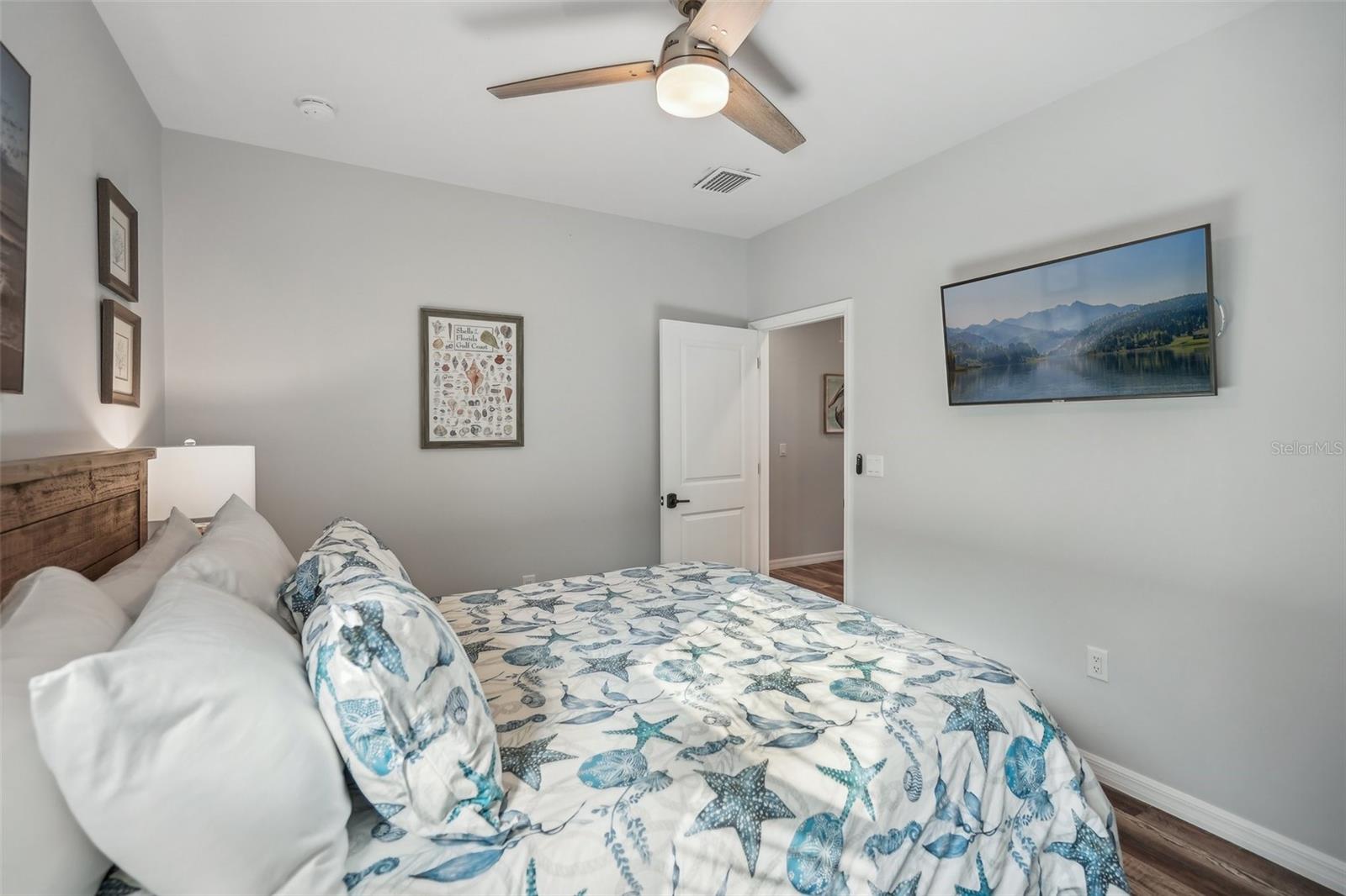 NEW PASS SHORES - Residential Lease