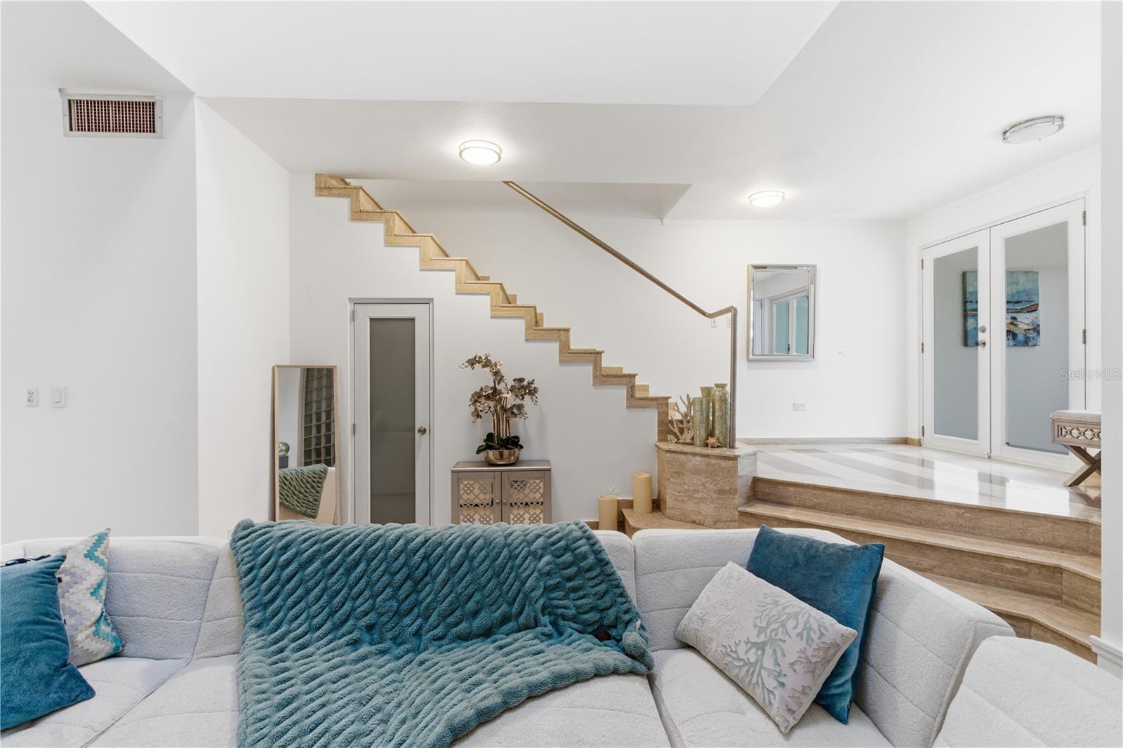 PLAZA MAYOR - Residential