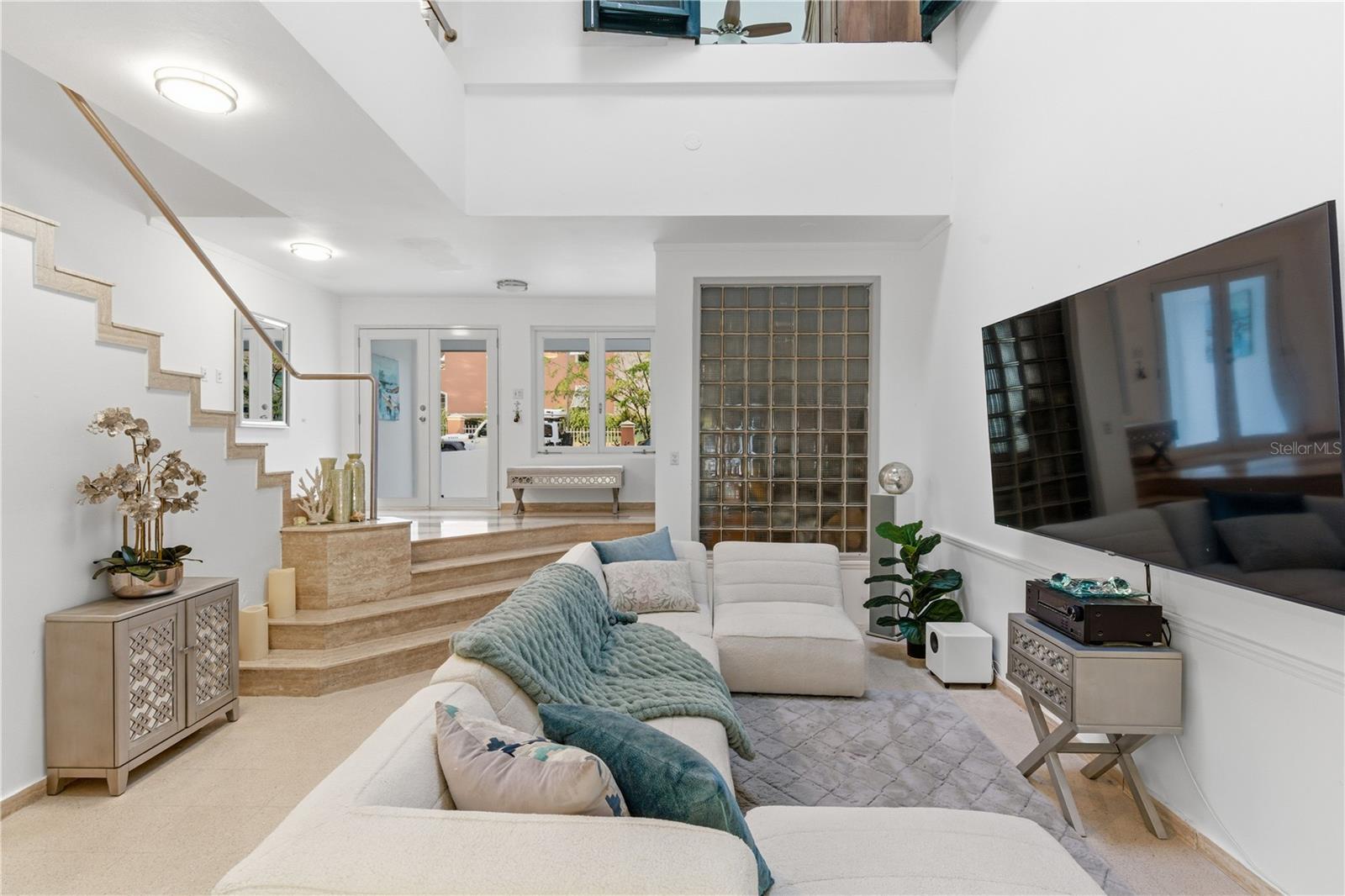 PLAZA MAYOR - Residential