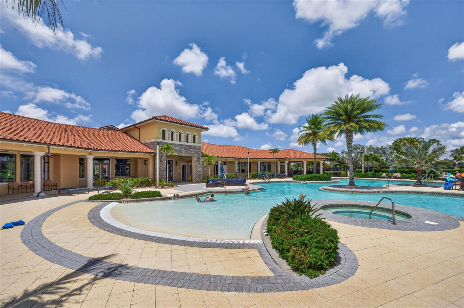 RENAISSANCE/WEST VLGS PH 2B & - Residential