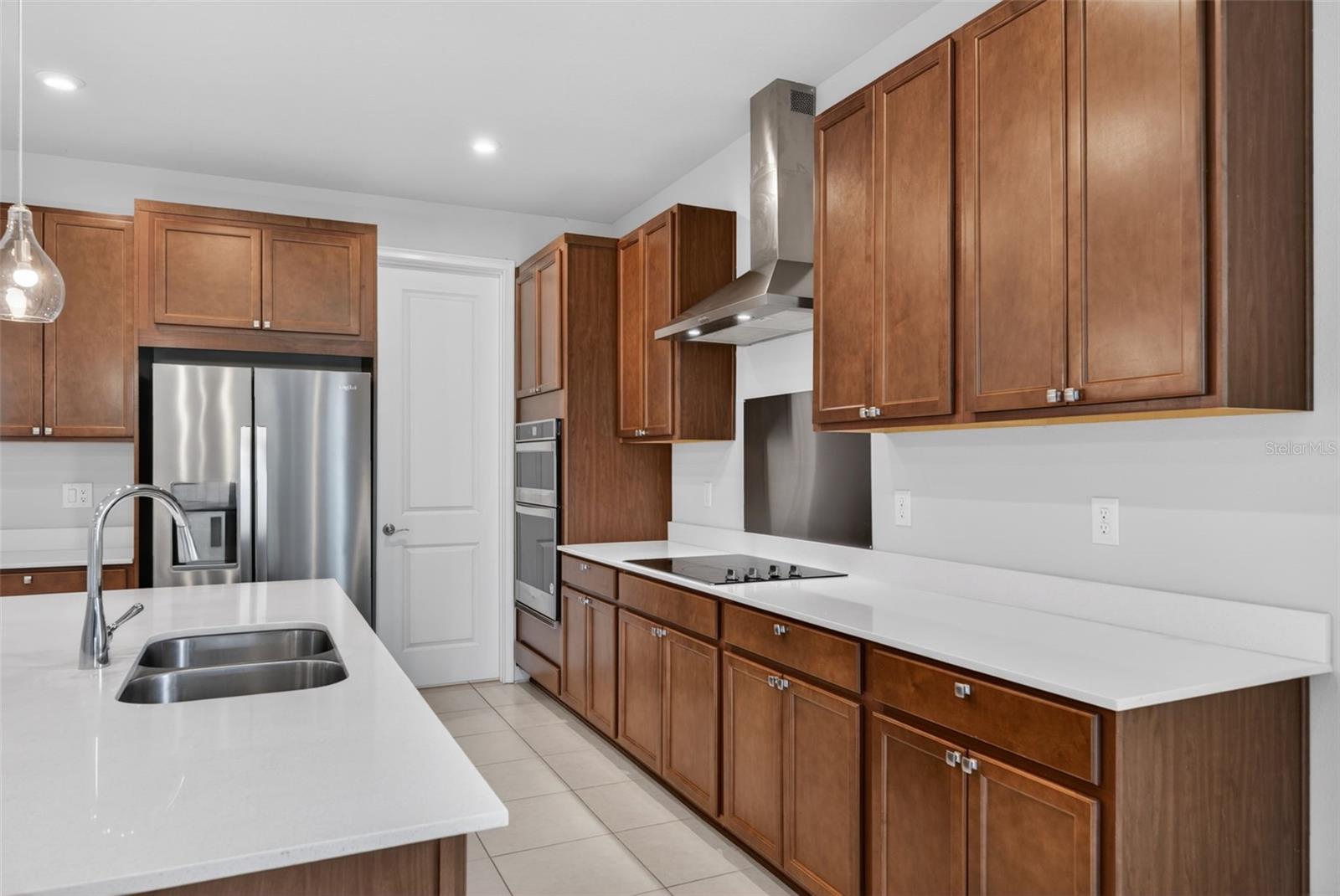 RENAISSANCE/WEST VLGS PH 2B & - Residential