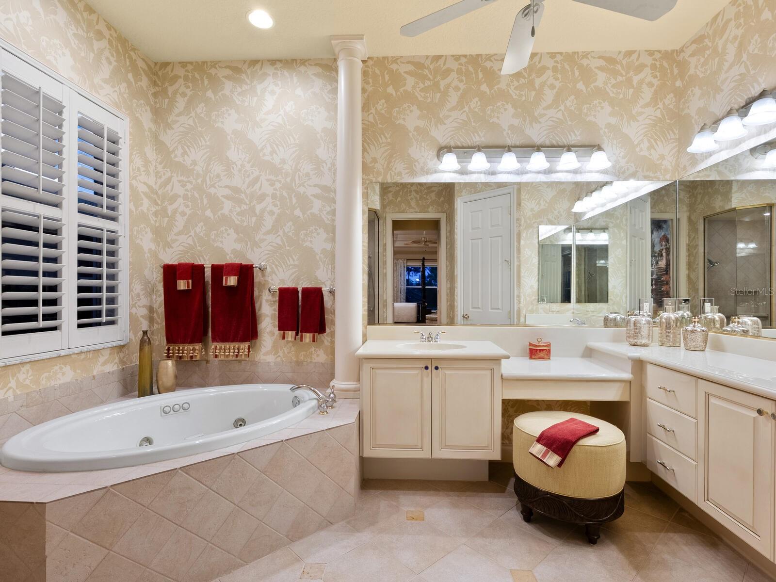 BOCA ROYALE - Residential