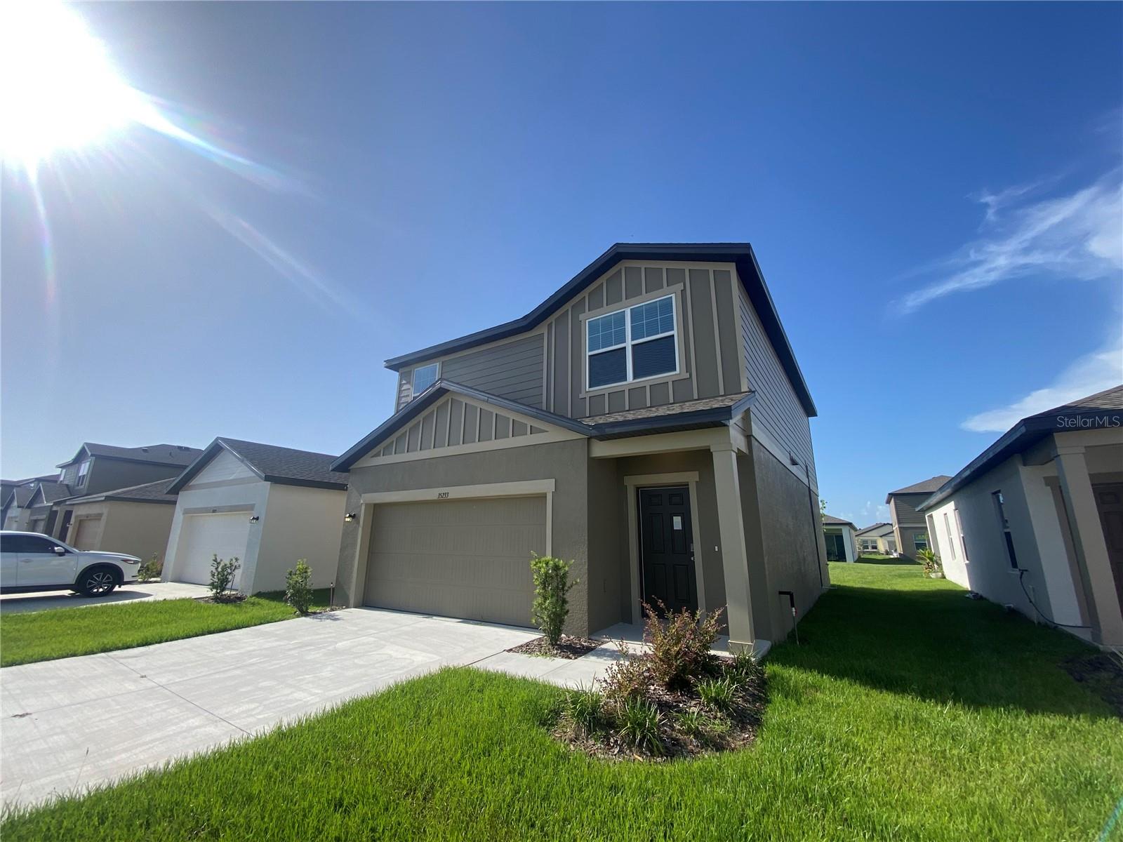 35233 WHITE WATER LILY WAY