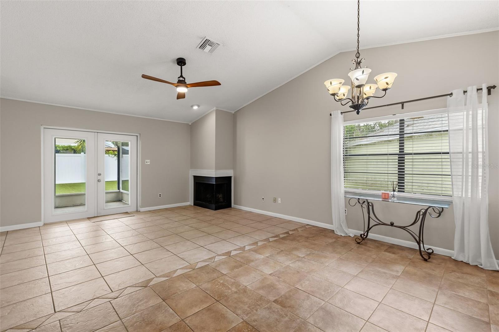 1275 BRIDLEBROOK DRIVE