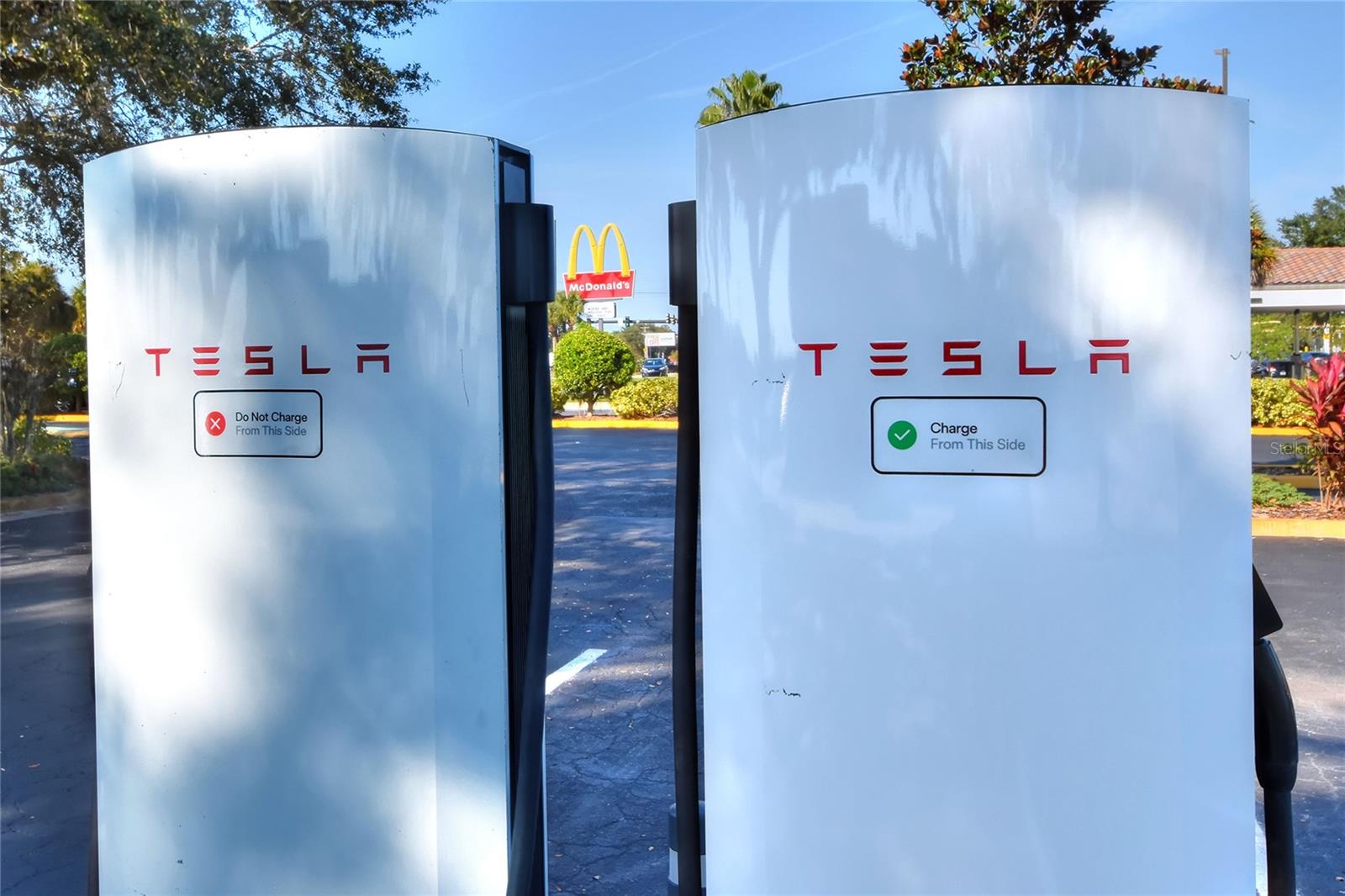 YOUNGS BARTOW PLAZA CONDO COM - Commercial Sale